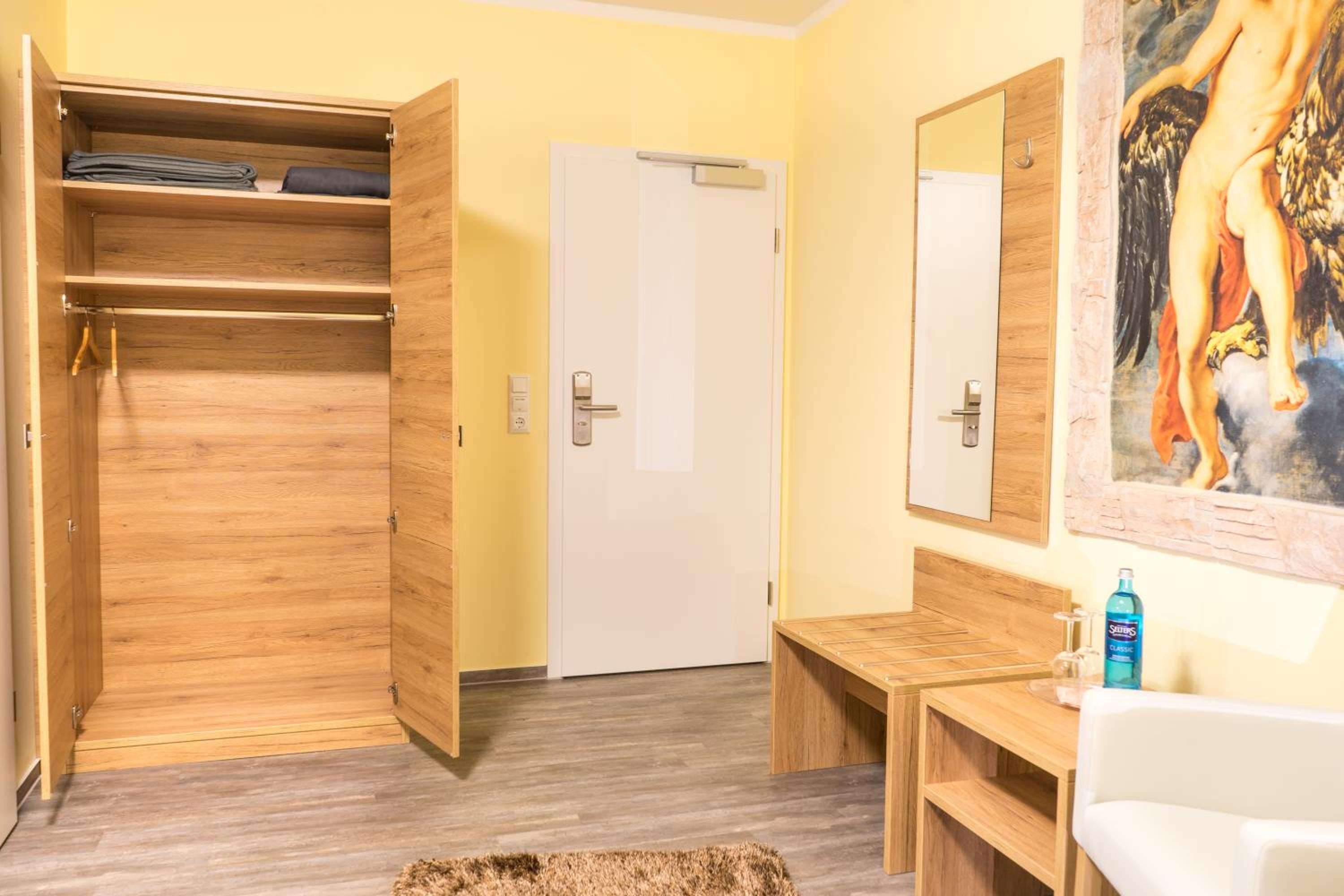 Luxury Triple Room - Photo 2