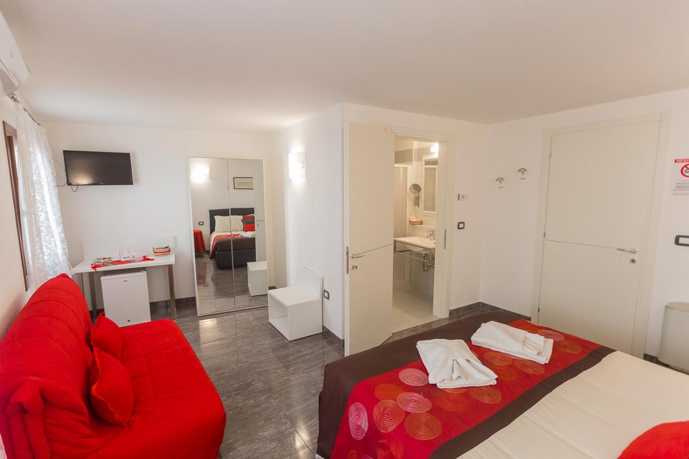 Double Room photo 1