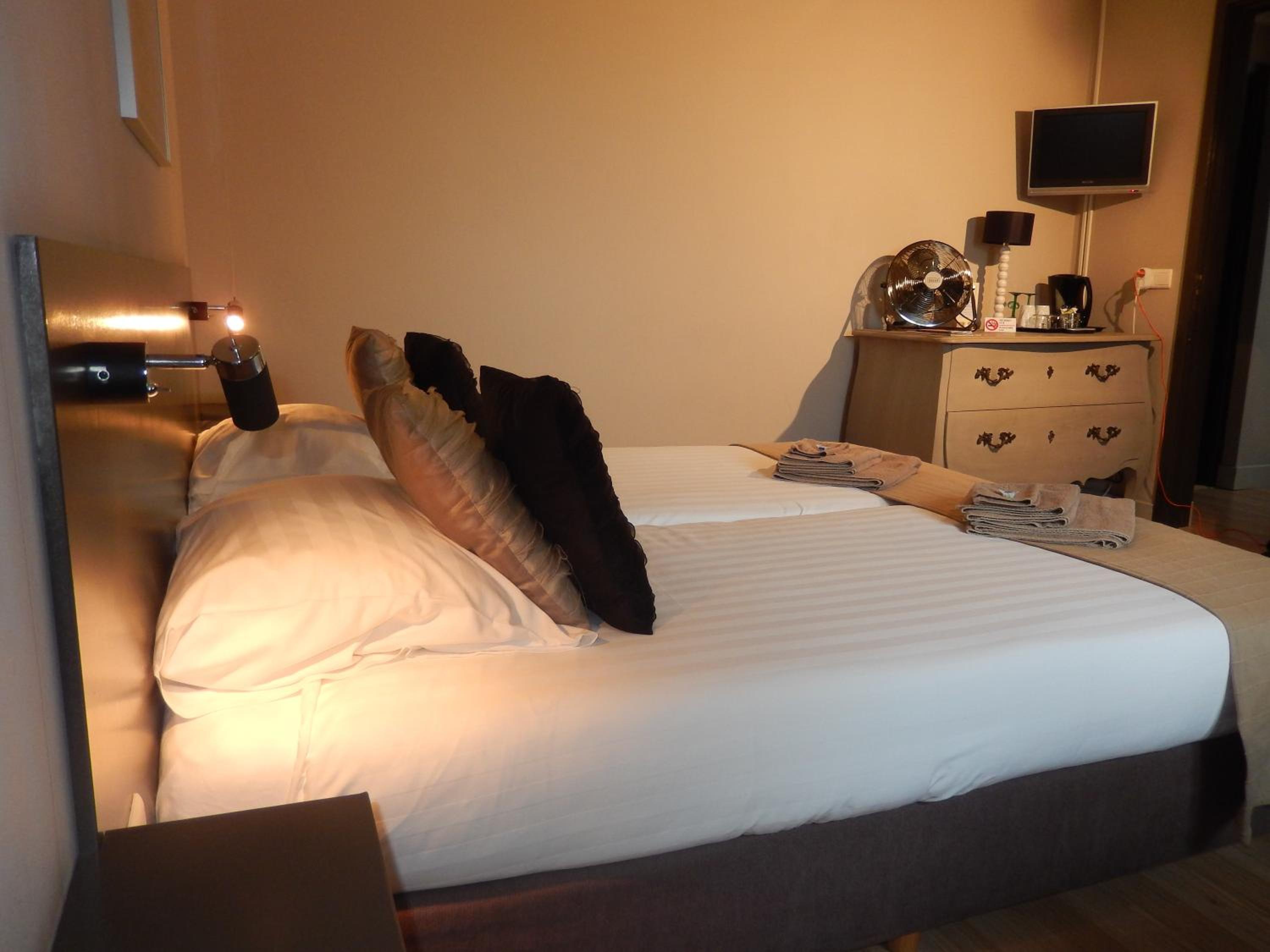 Standard Twin Room photo 1