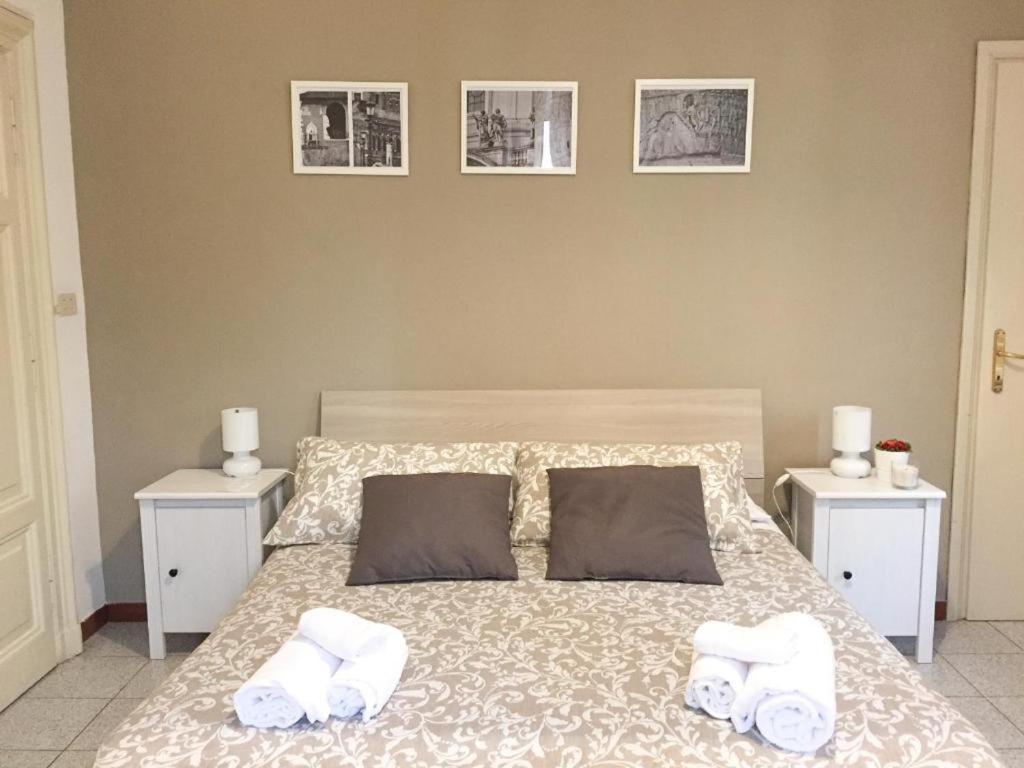 Double Room with Private External Bathroom photo 1