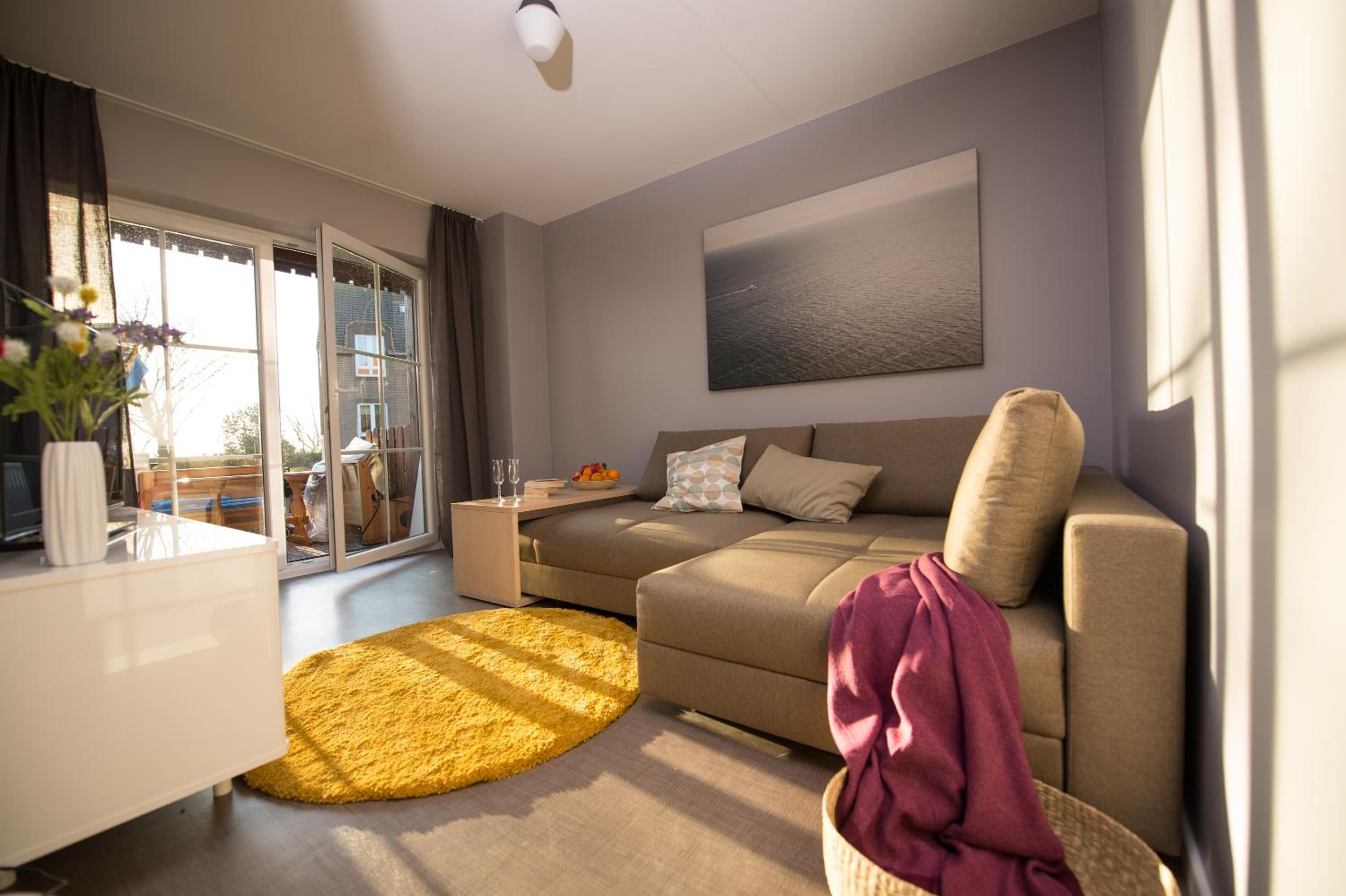 Apartment photo 1