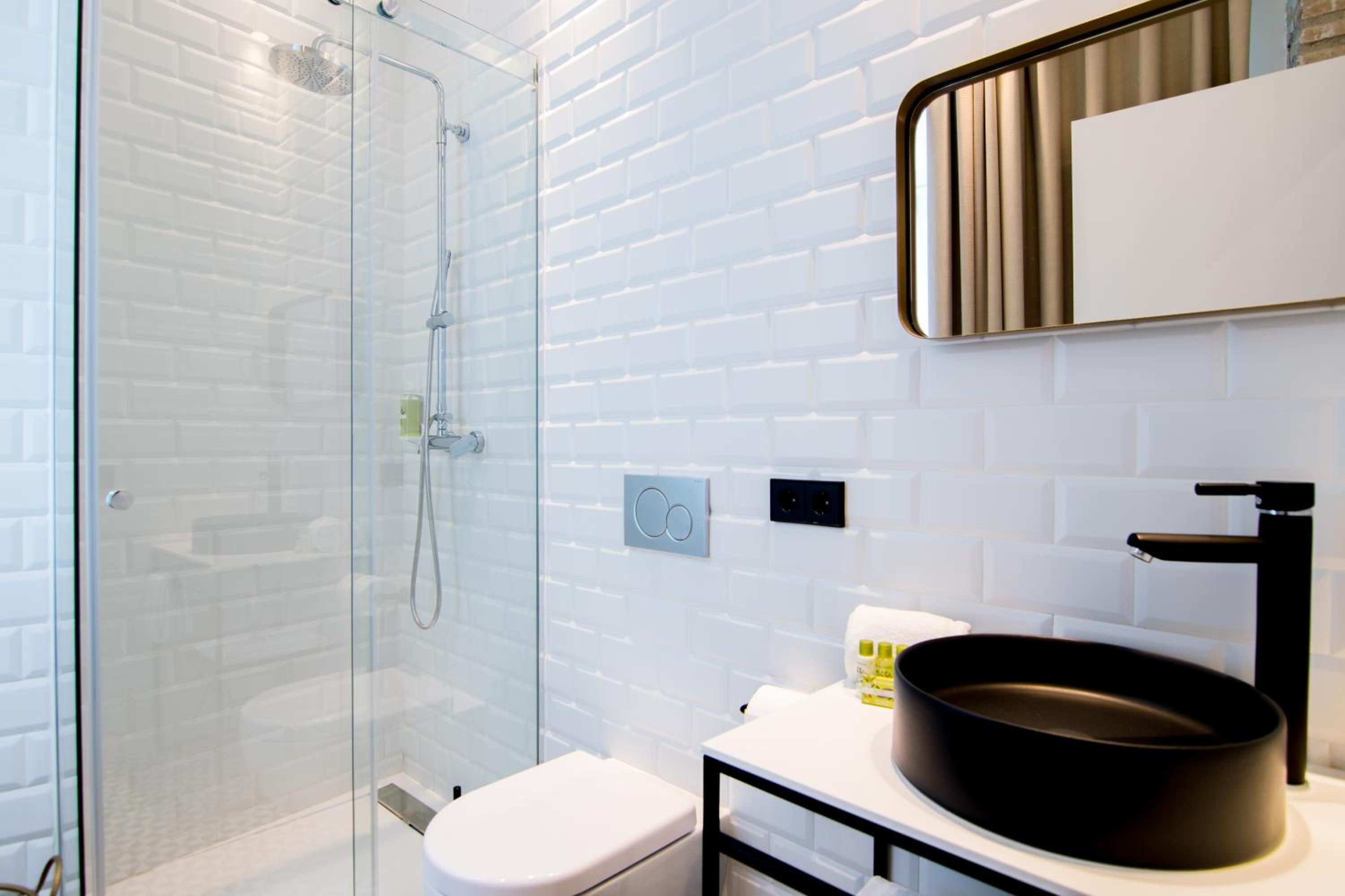 Family Suite with Two-Bathrooms