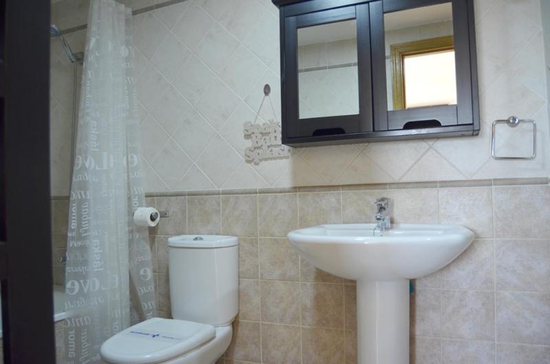Two-Bedroom Apartment photo 3