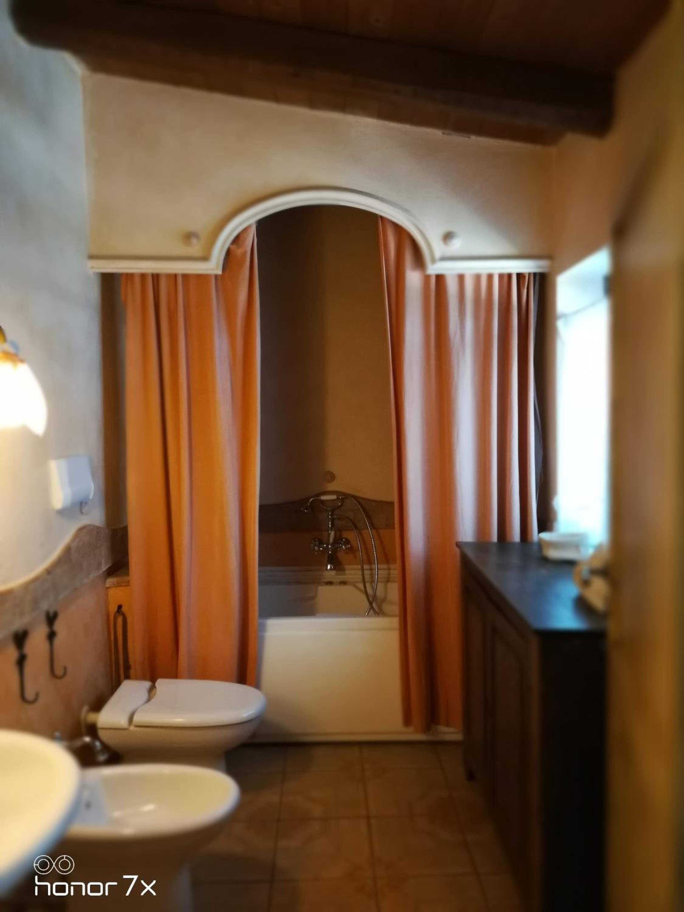 Deluxe Double Room with Bath photo 3