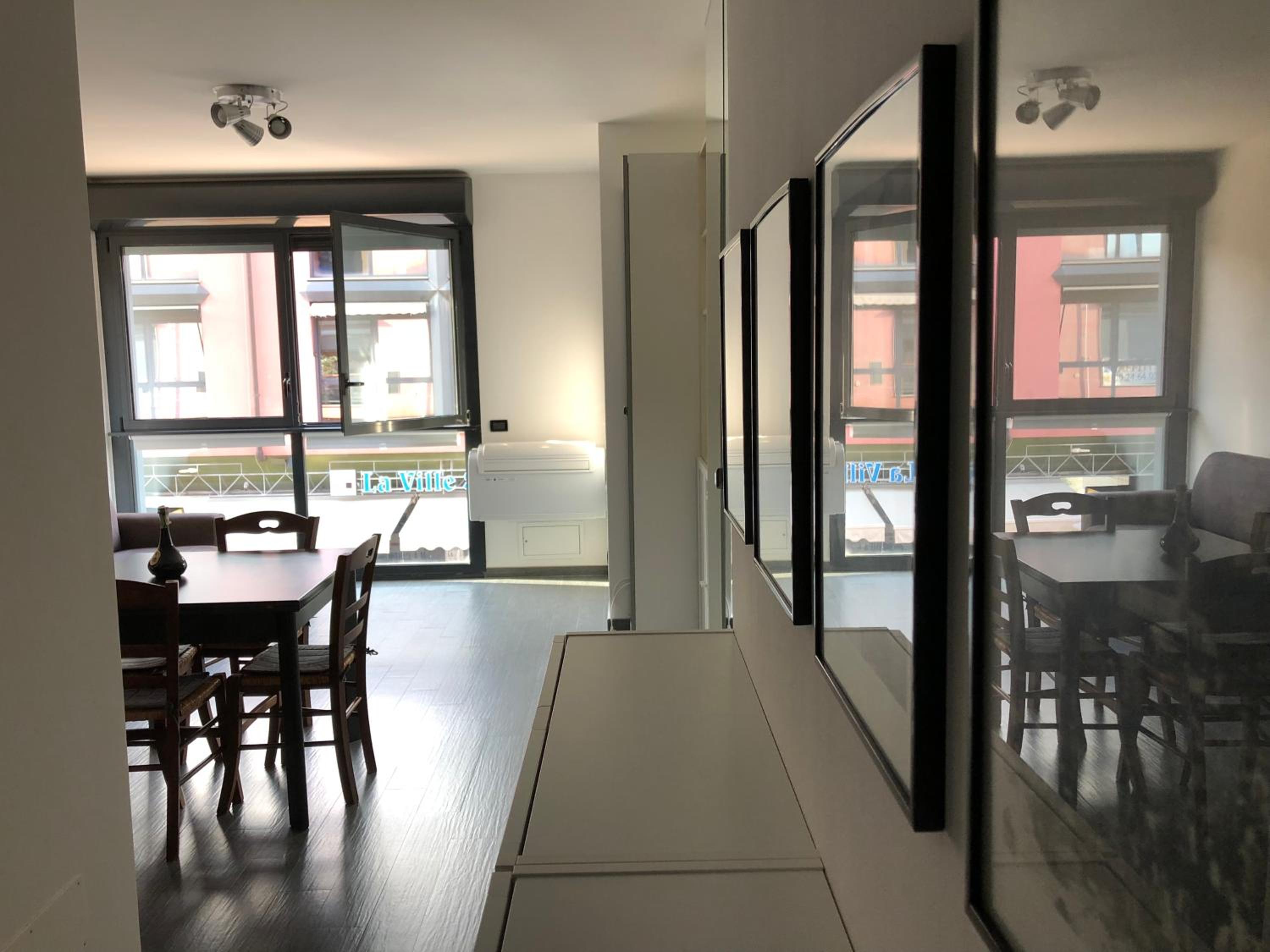 Apartment - Photo 4
