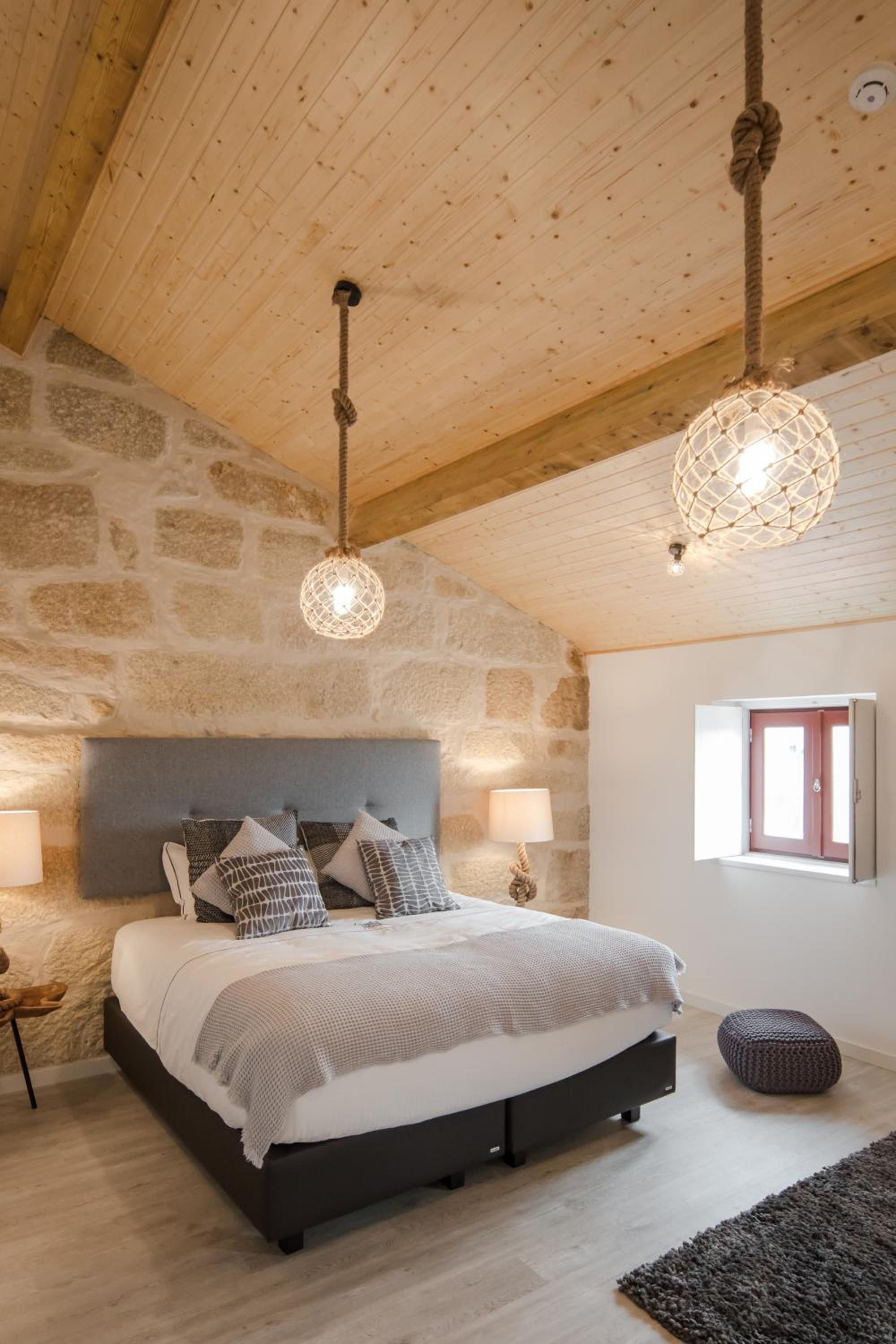 Deluxe Quadruple Room - Photo 12