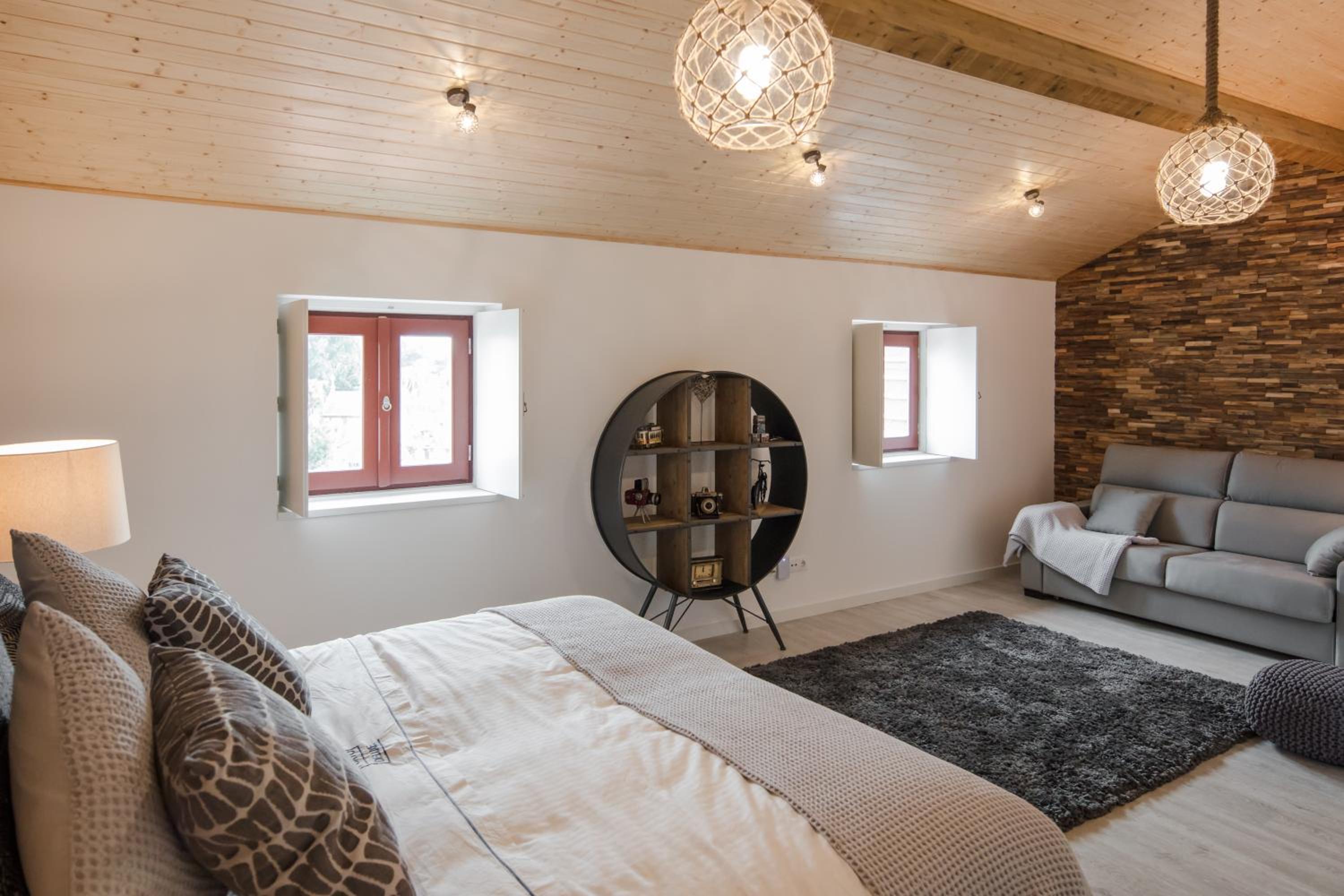 Deluxe Quadruple Room - Photo 11