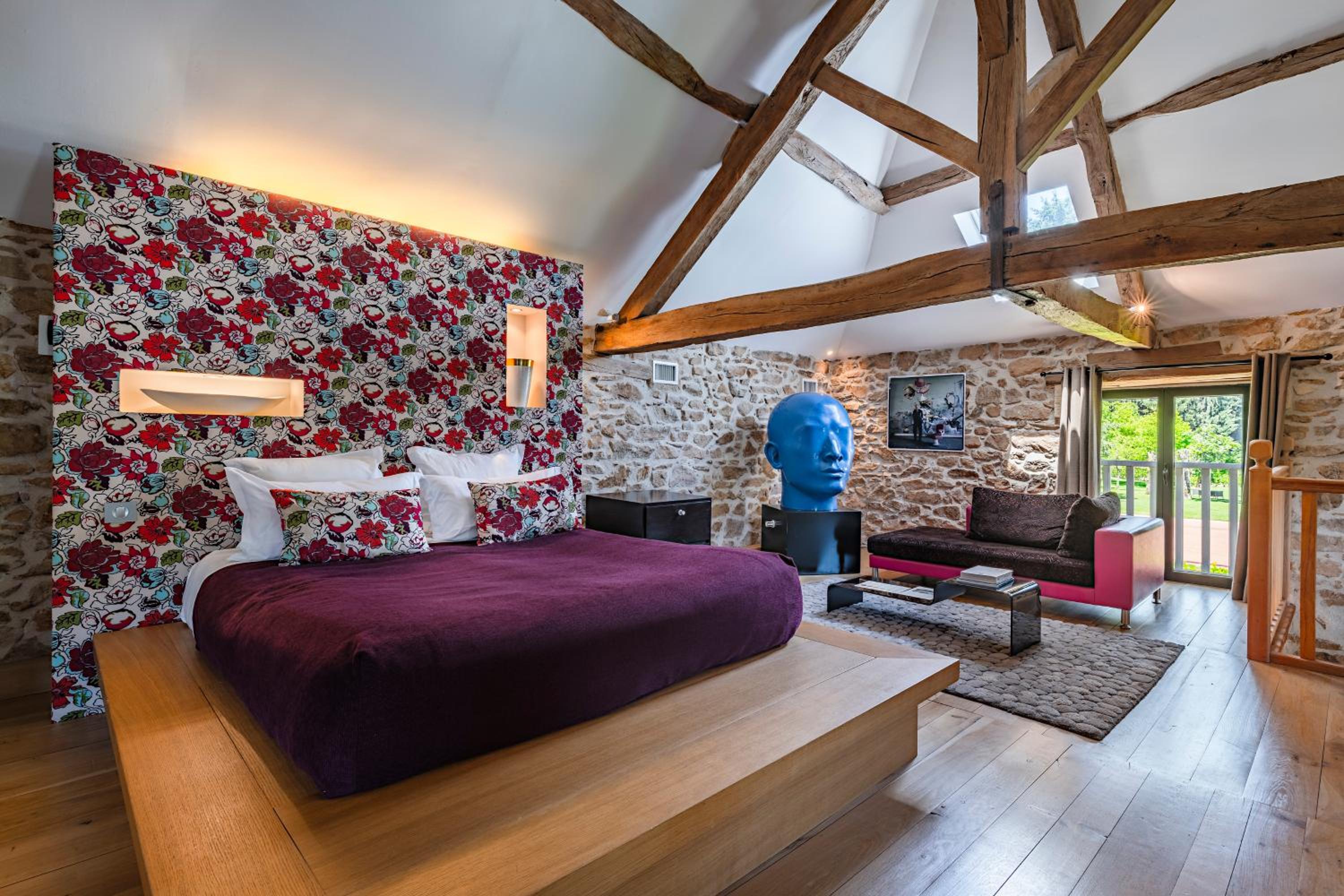 Villa photo 1
