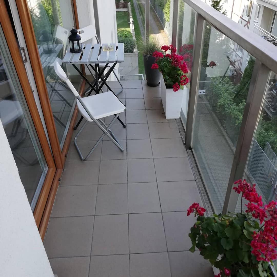 Apartment with Balcony - Photo 11