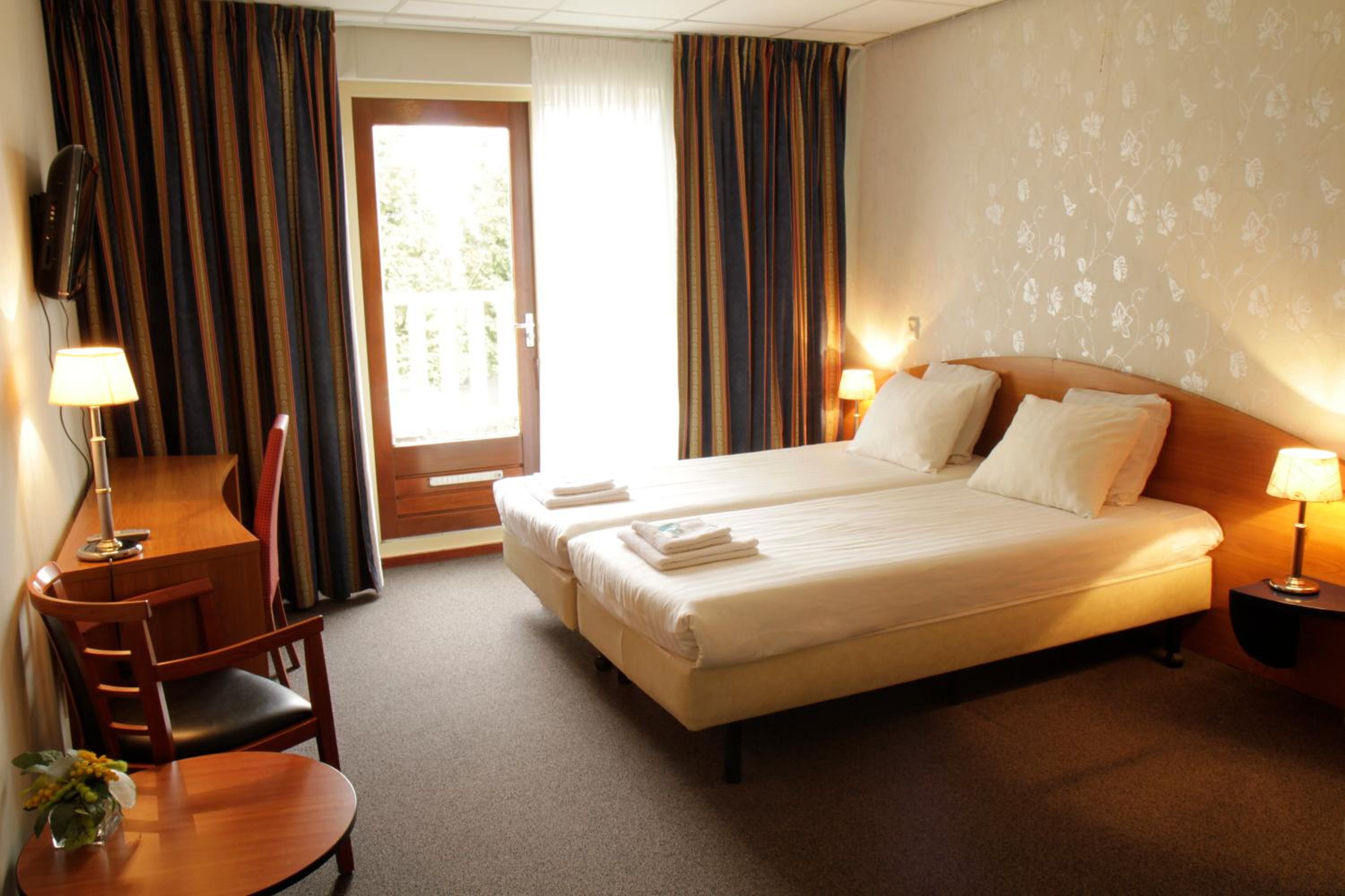 Quadruple Room - Photo 3