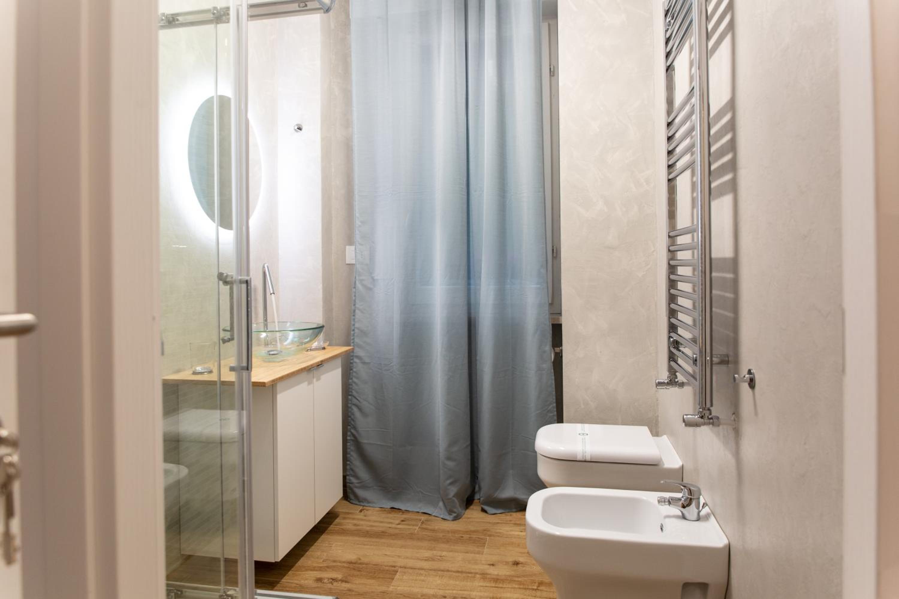 Double Room with Balcony photo 3