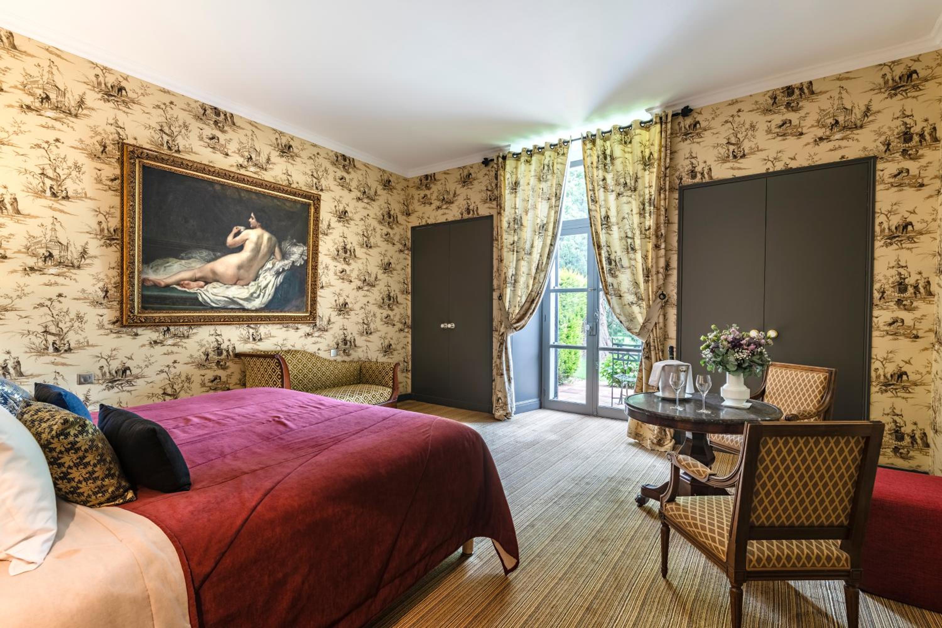Deluxe Suite photo 1