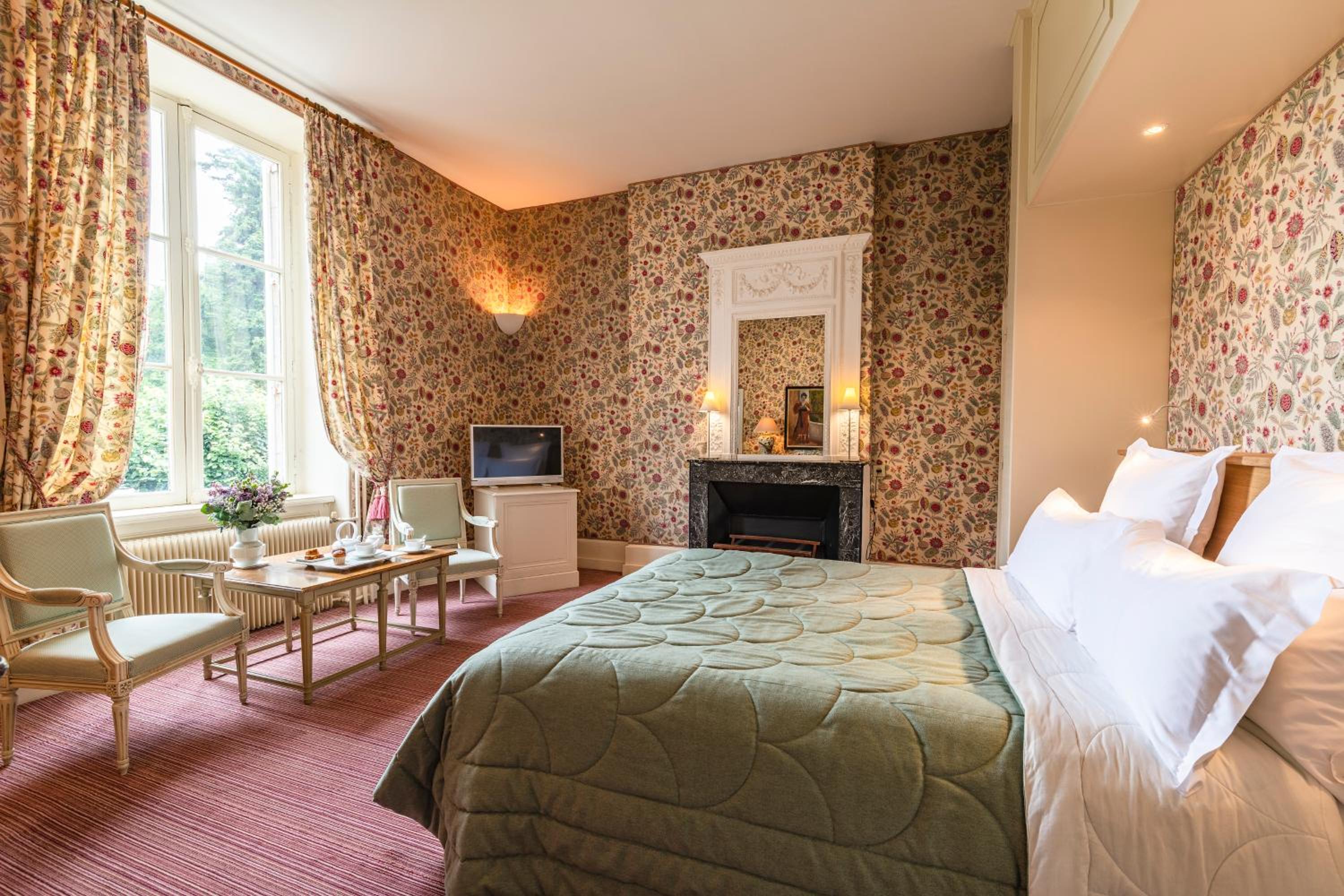 Deluxe Double Room photo 2