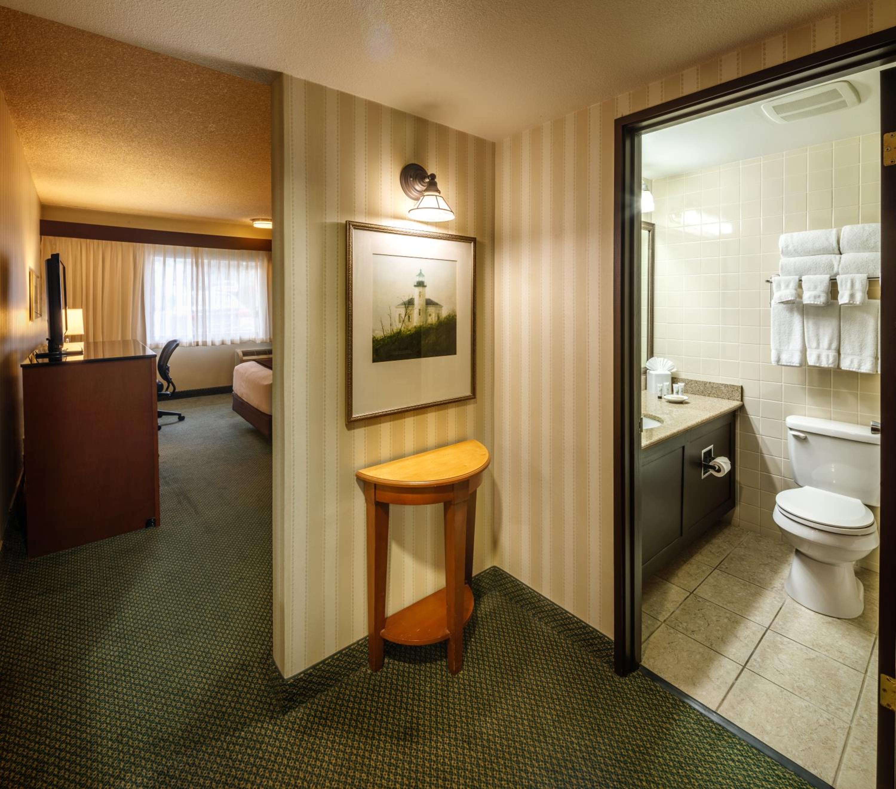 Double Room with Two Double Beds - Photo 5