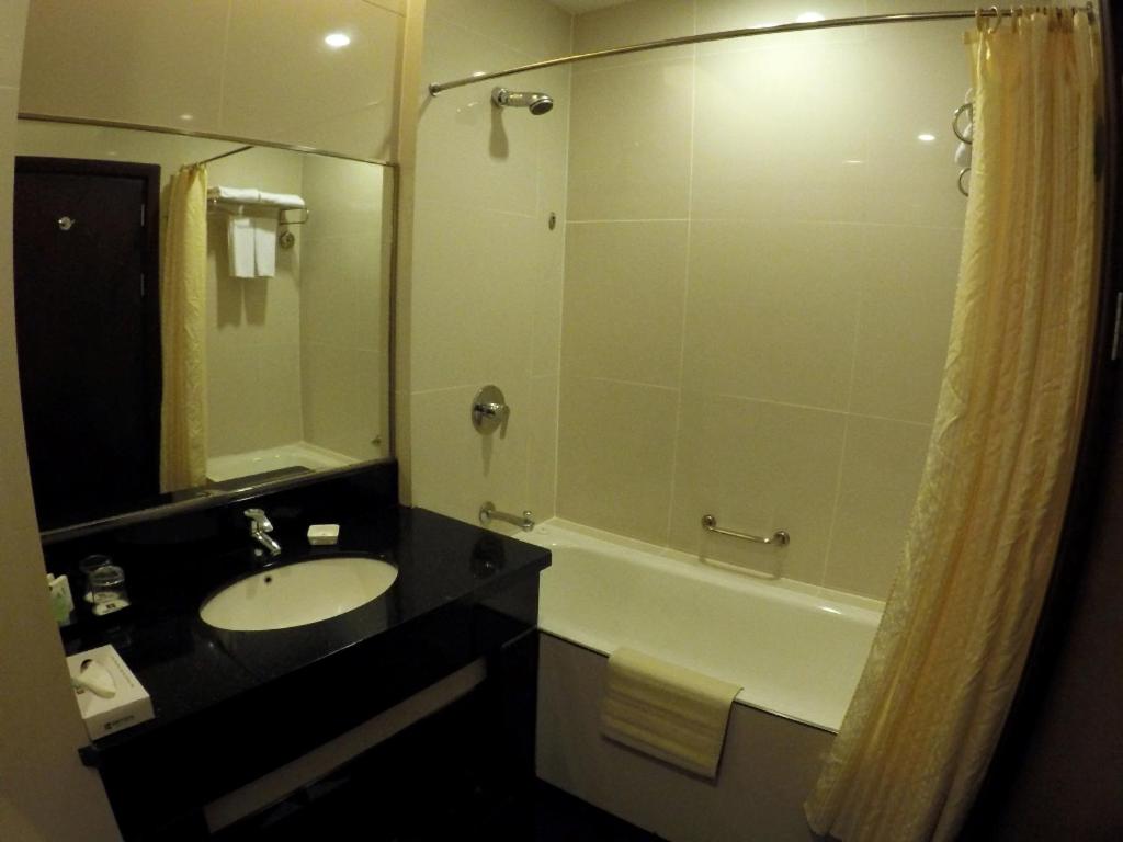 Superior Twin Room photo 3