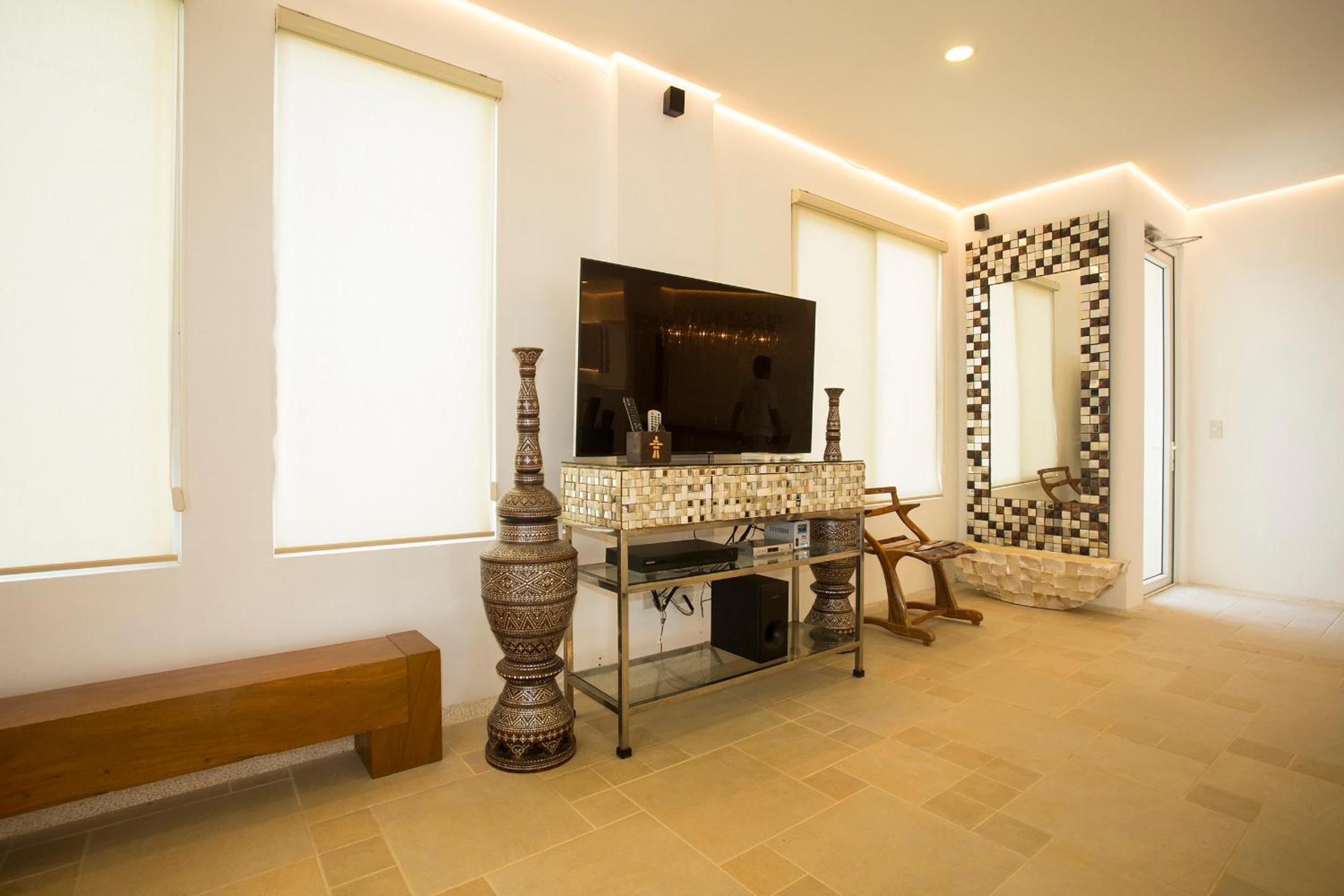2 Bedroom Sky Suite with Private Pool - Photo 7