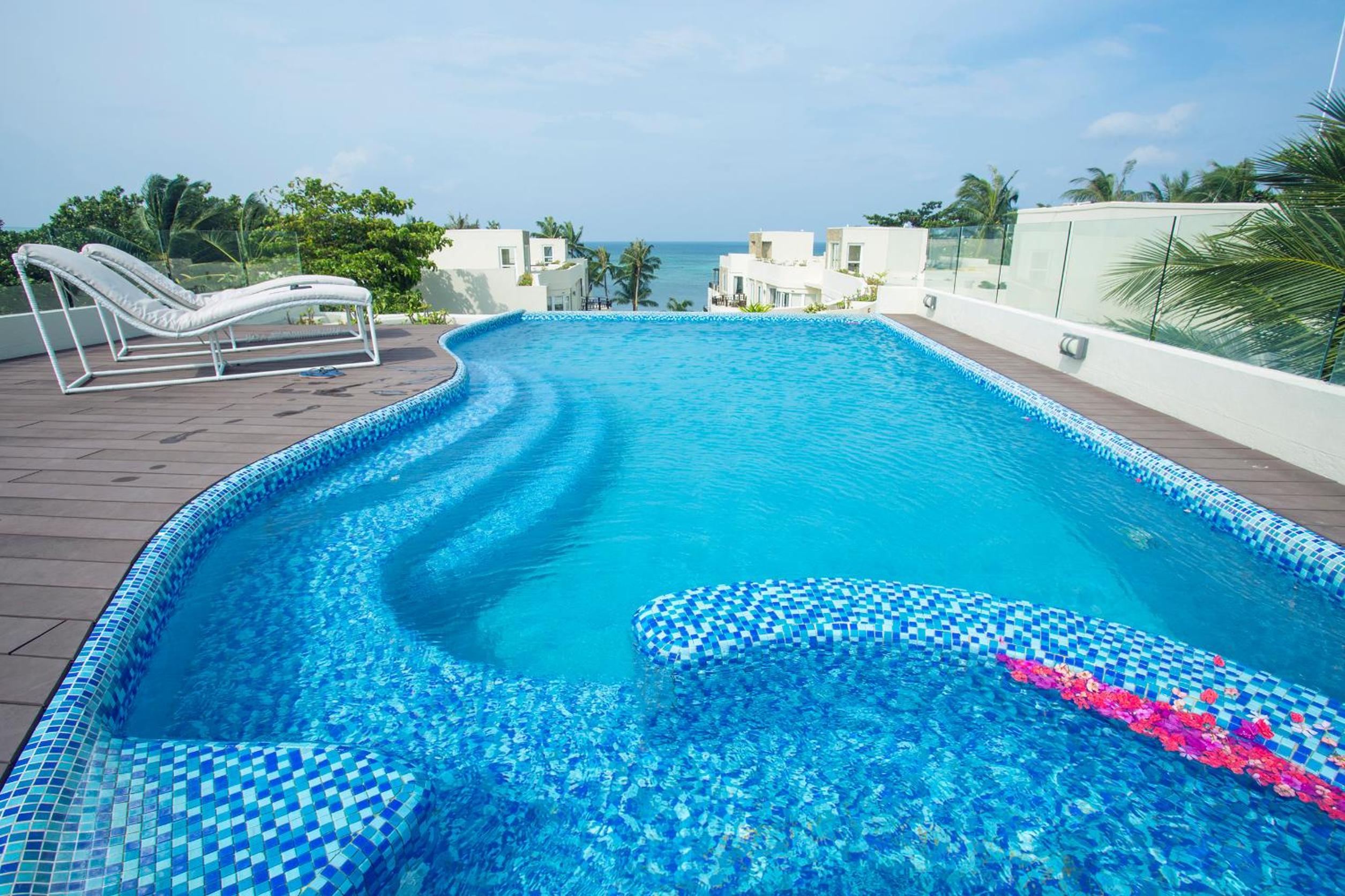 2 Bedroom Sky Suite with Private Pool - Photo 15