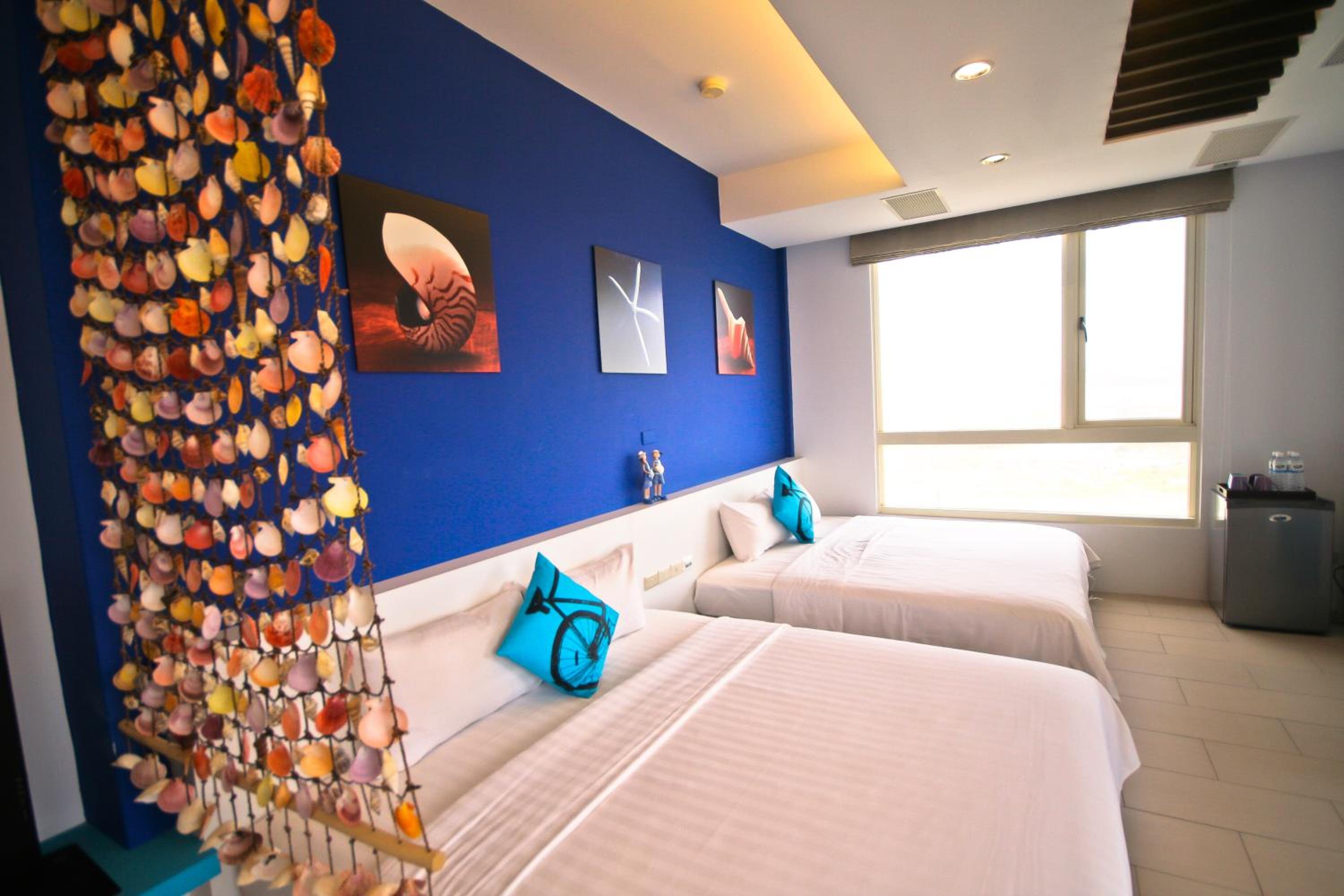 Quadruple Room with Balcony photo 2