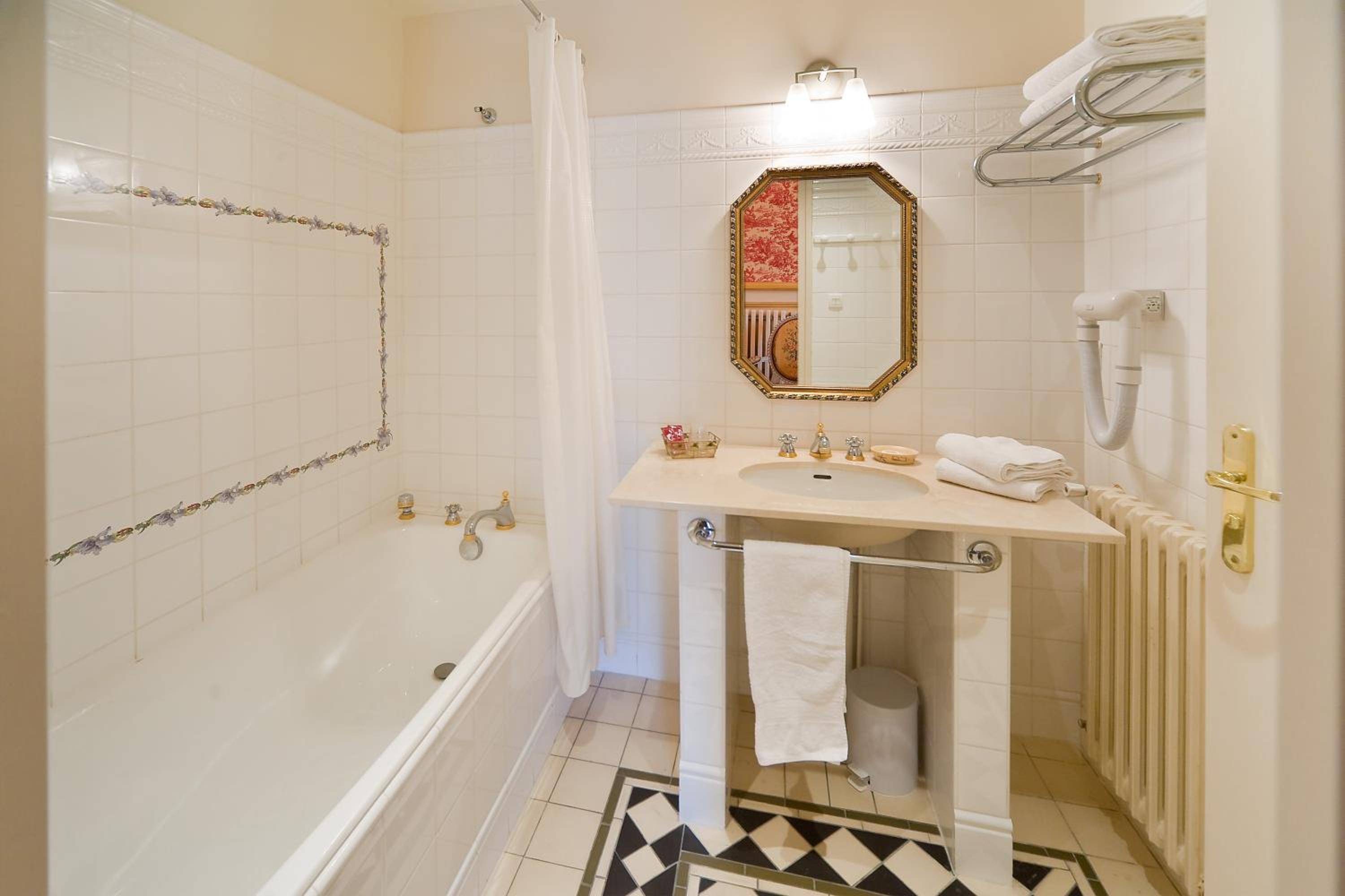 Superior Double Room - Photo 4