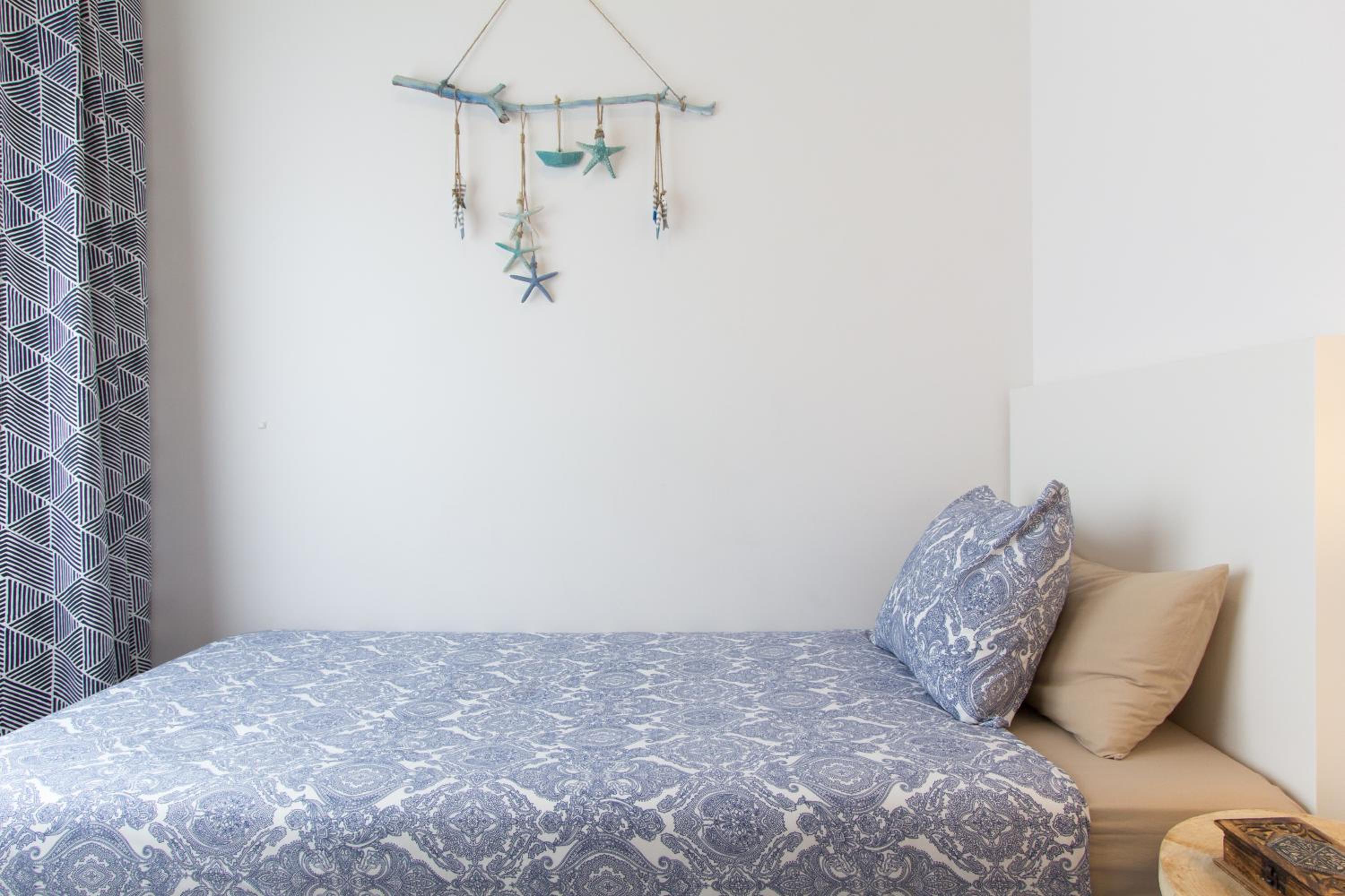 Three-Bedroom Premium Apartment with Balcony photo 2
