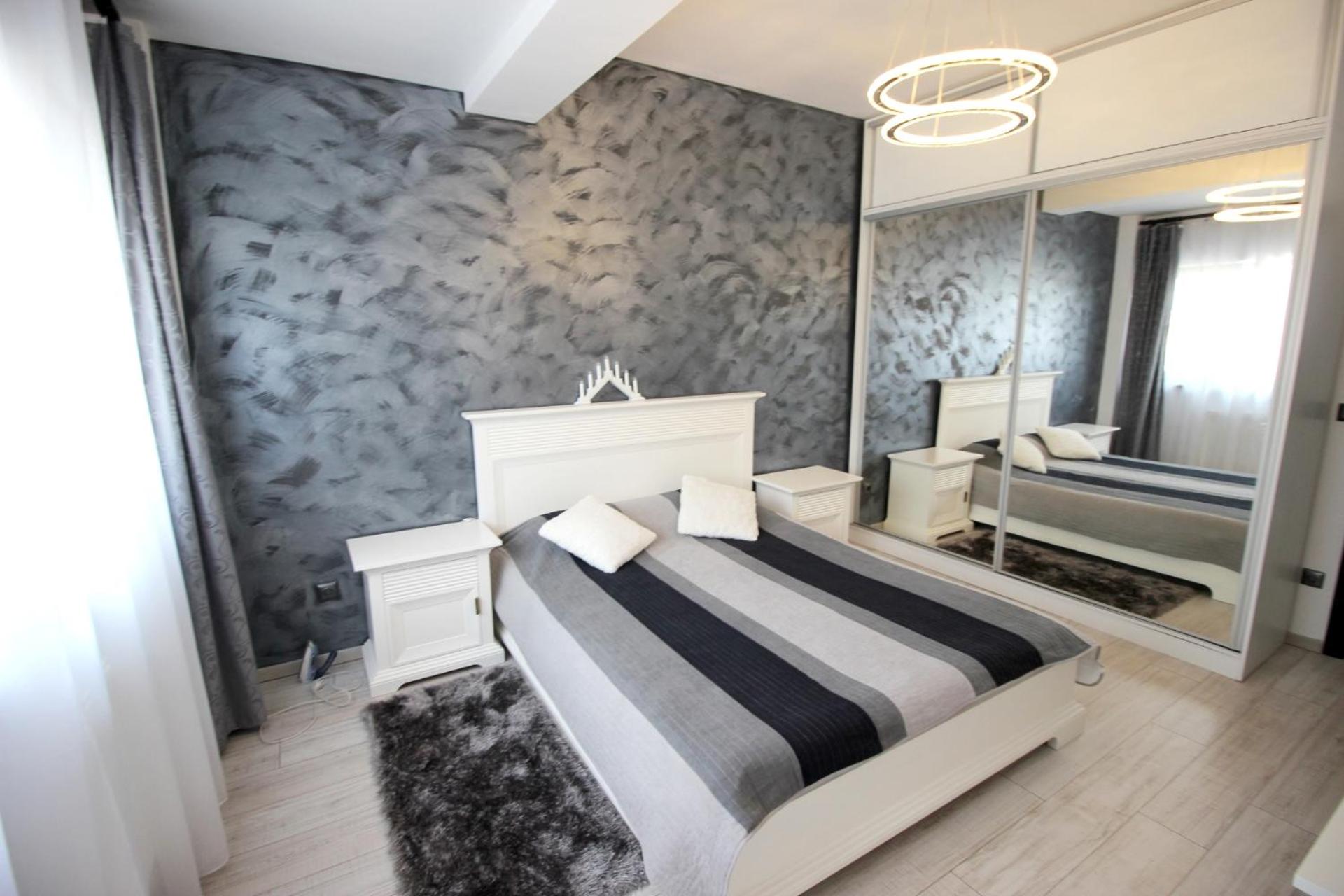 Apartment - Photo 1
