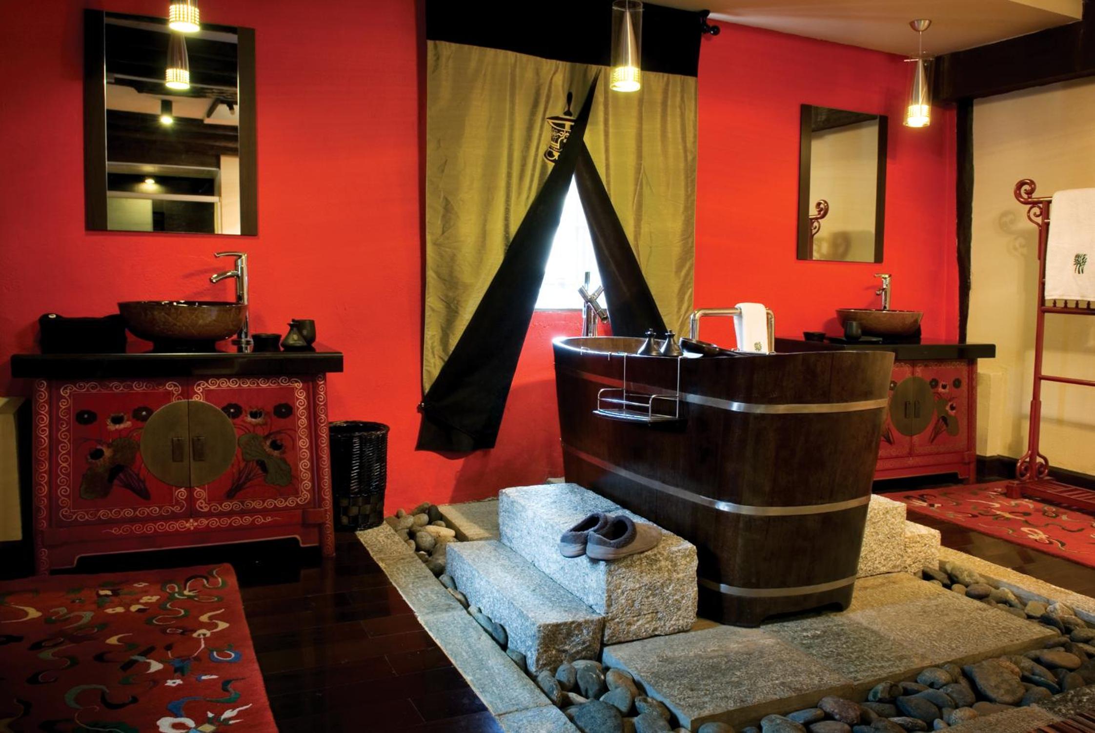 Tibetan Farmhouse - Photo 4