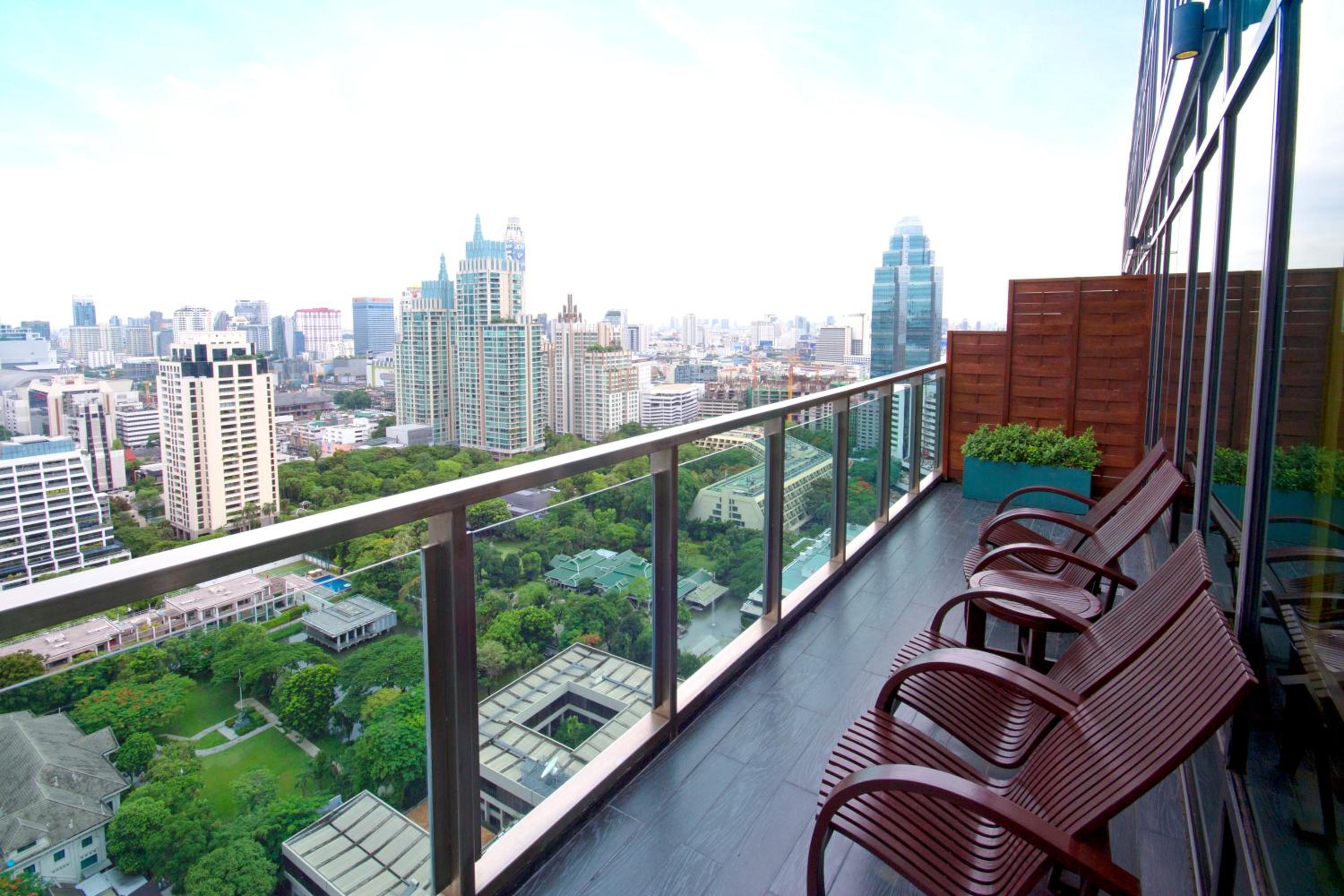 Butterfly Pea Grand Royal Duplex Suite - Two Bedroom