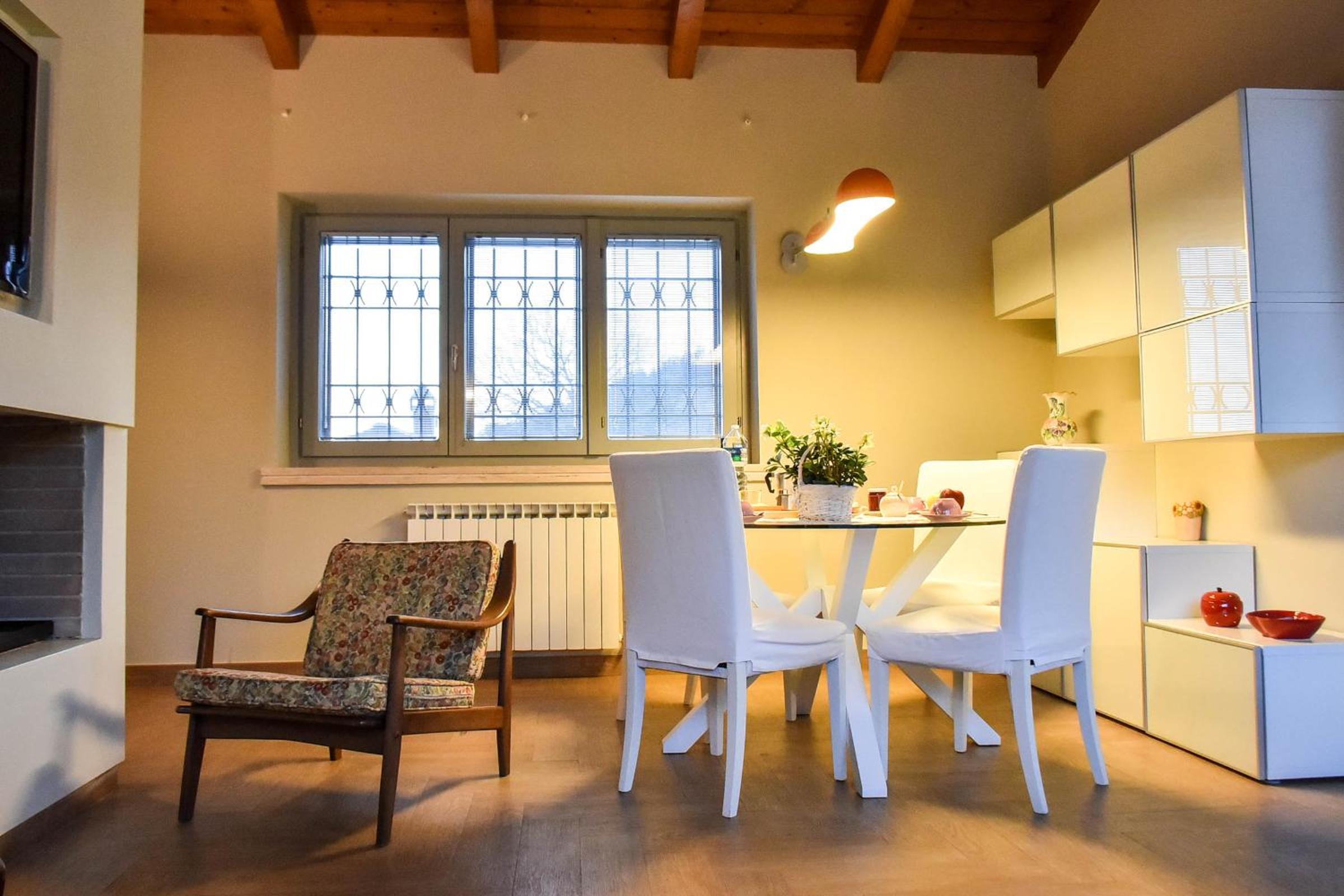 Apartment - Photo 35