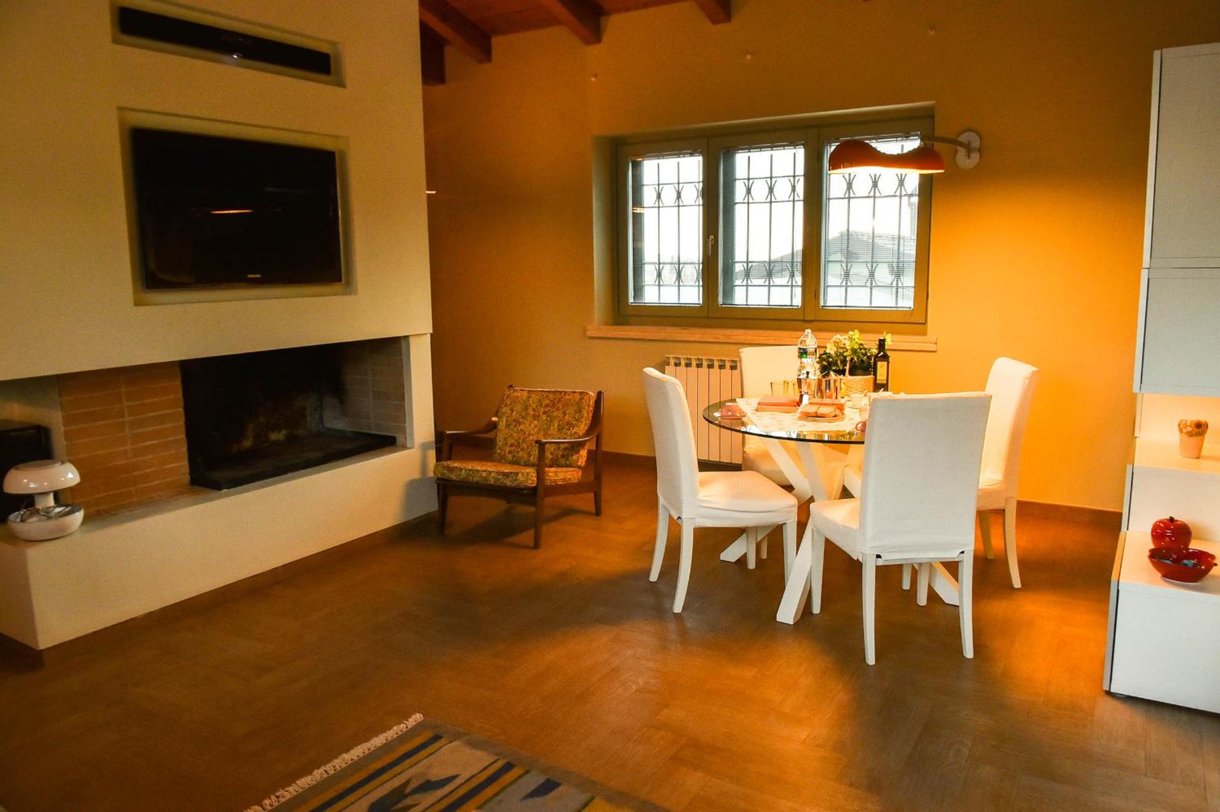 Apartment - Photo 27