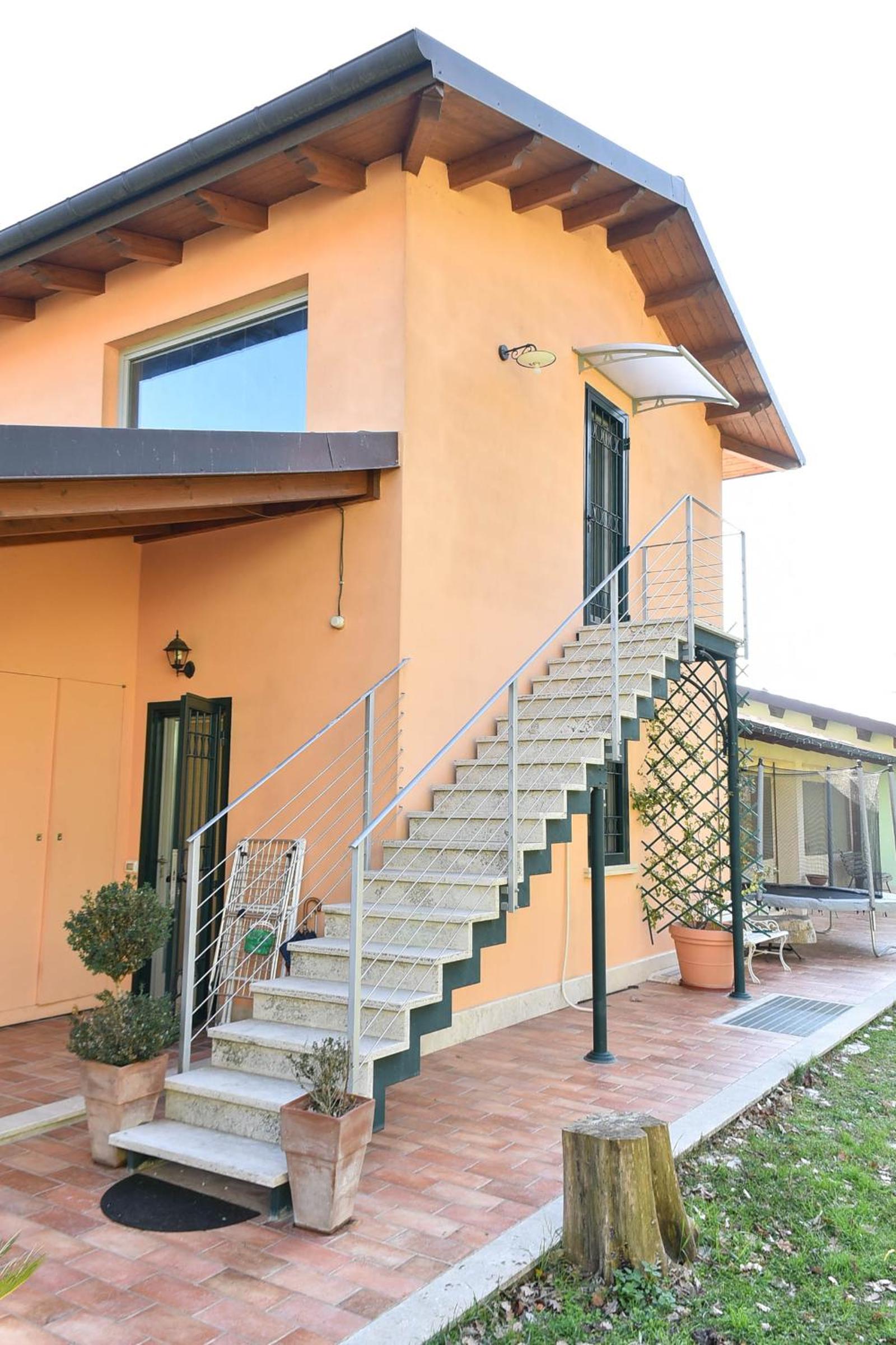Apartment - Photo 24