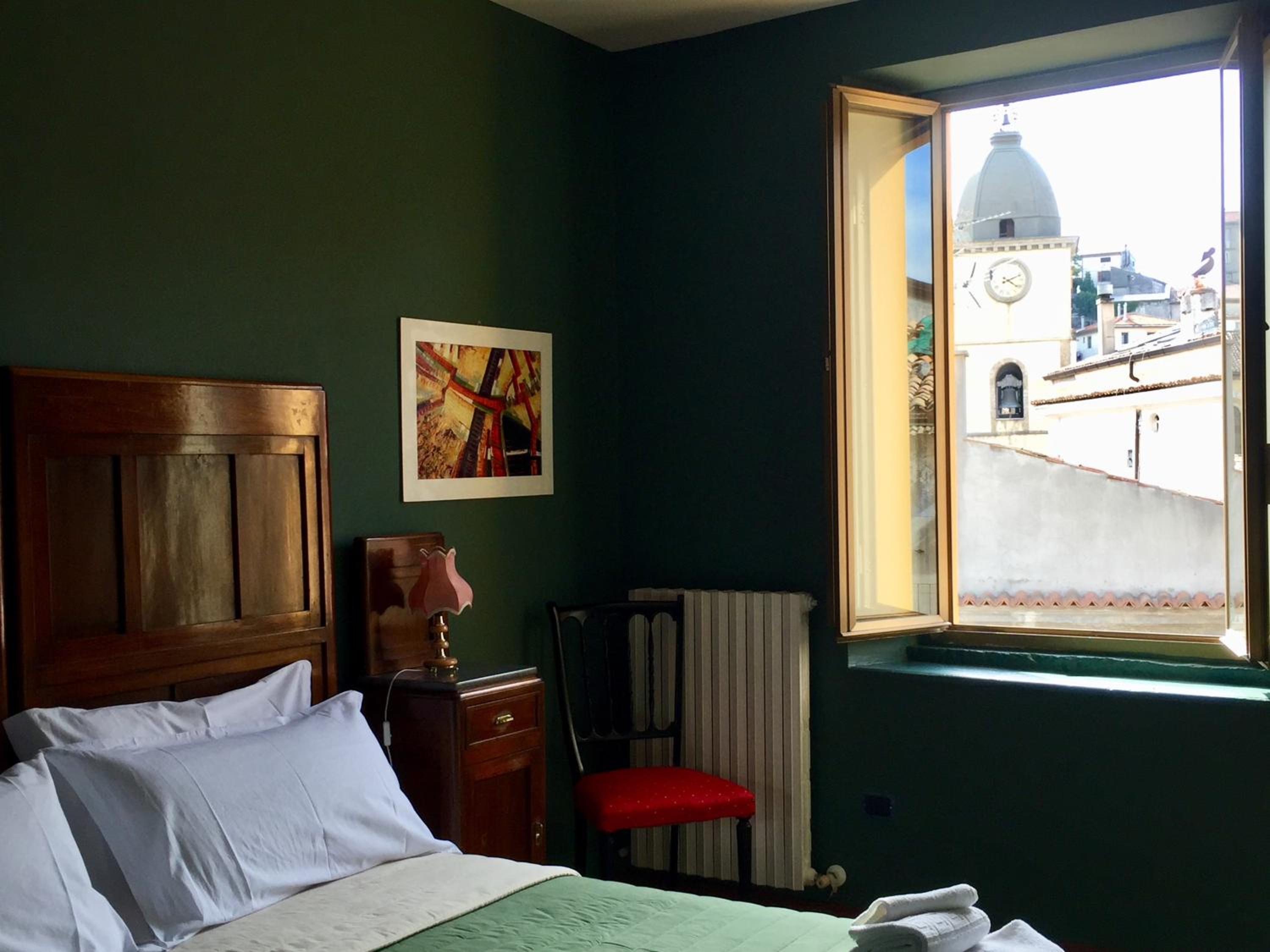 Double Room with Private Bathroom - Photo 1