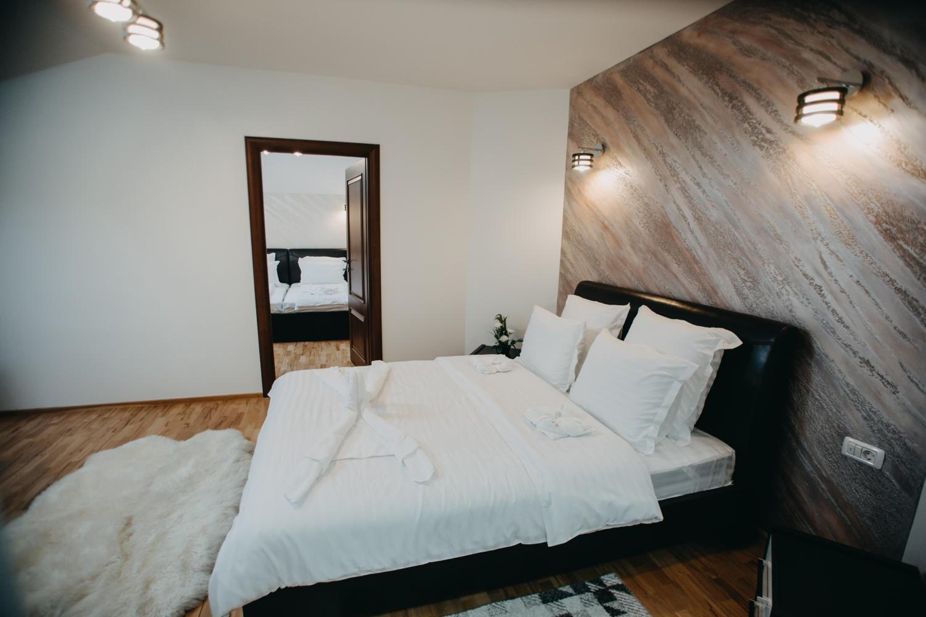 Two-Bedroom Apartment - Photo 15