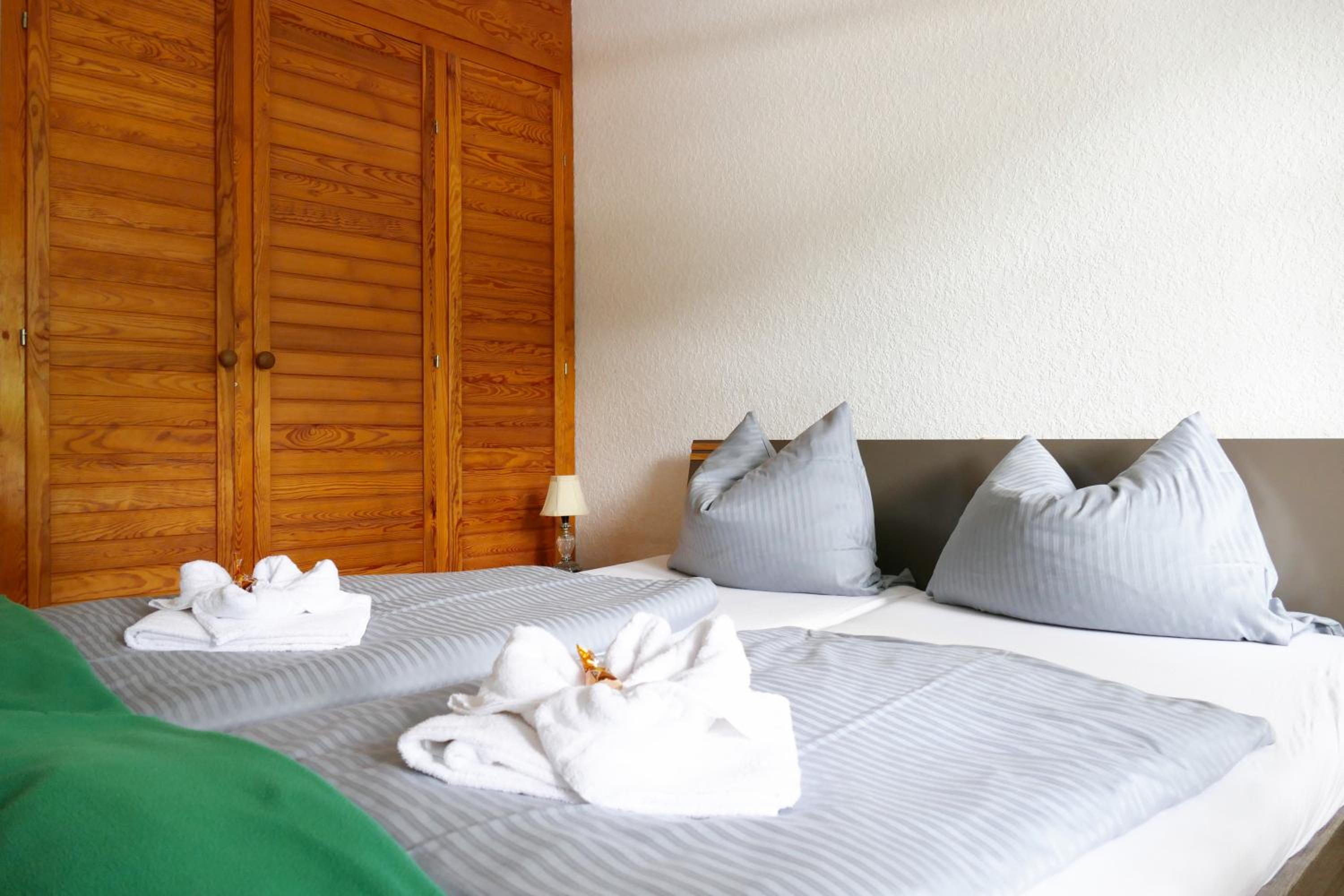 Double Room - Photo 3