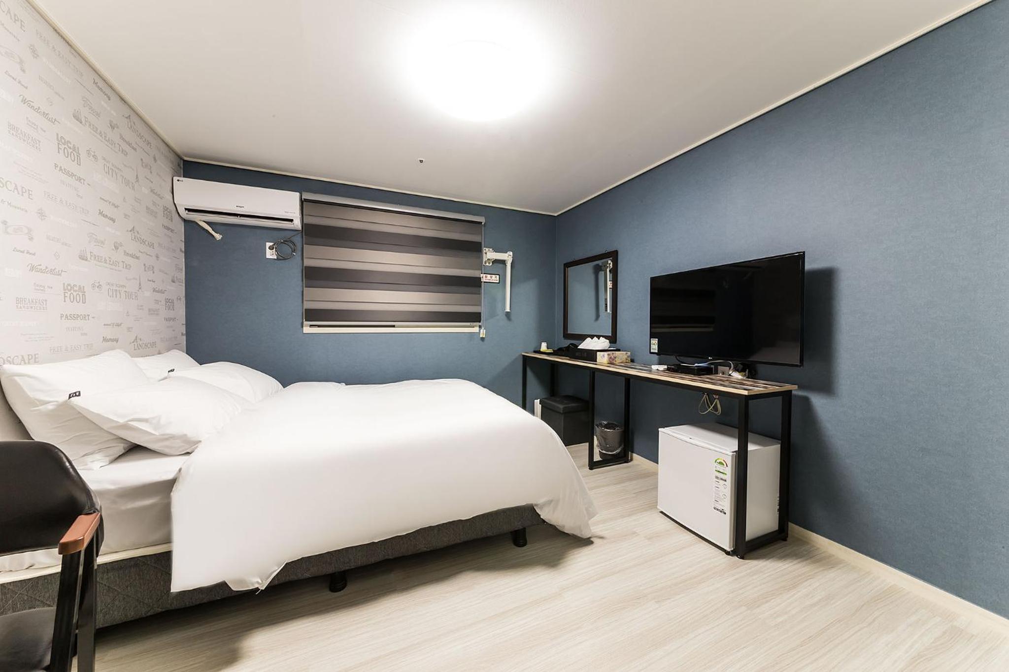 Standard Double Room - Photo 6