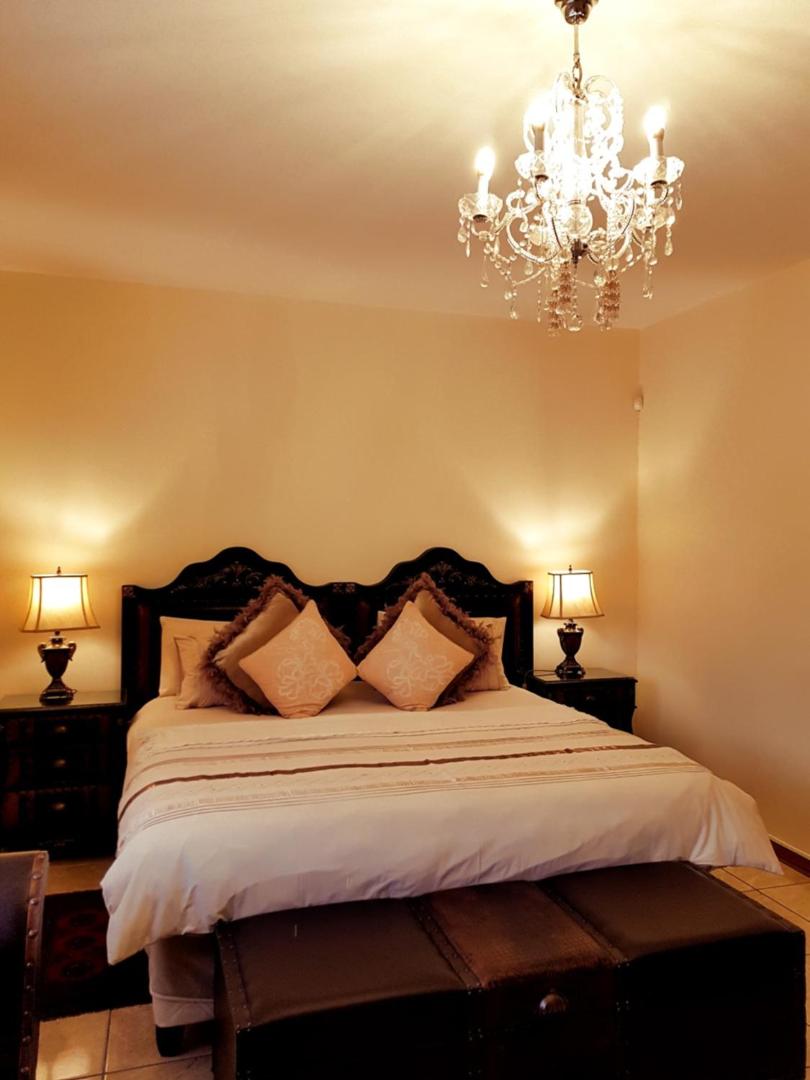 Deluxe Double or Twin Room photo 1