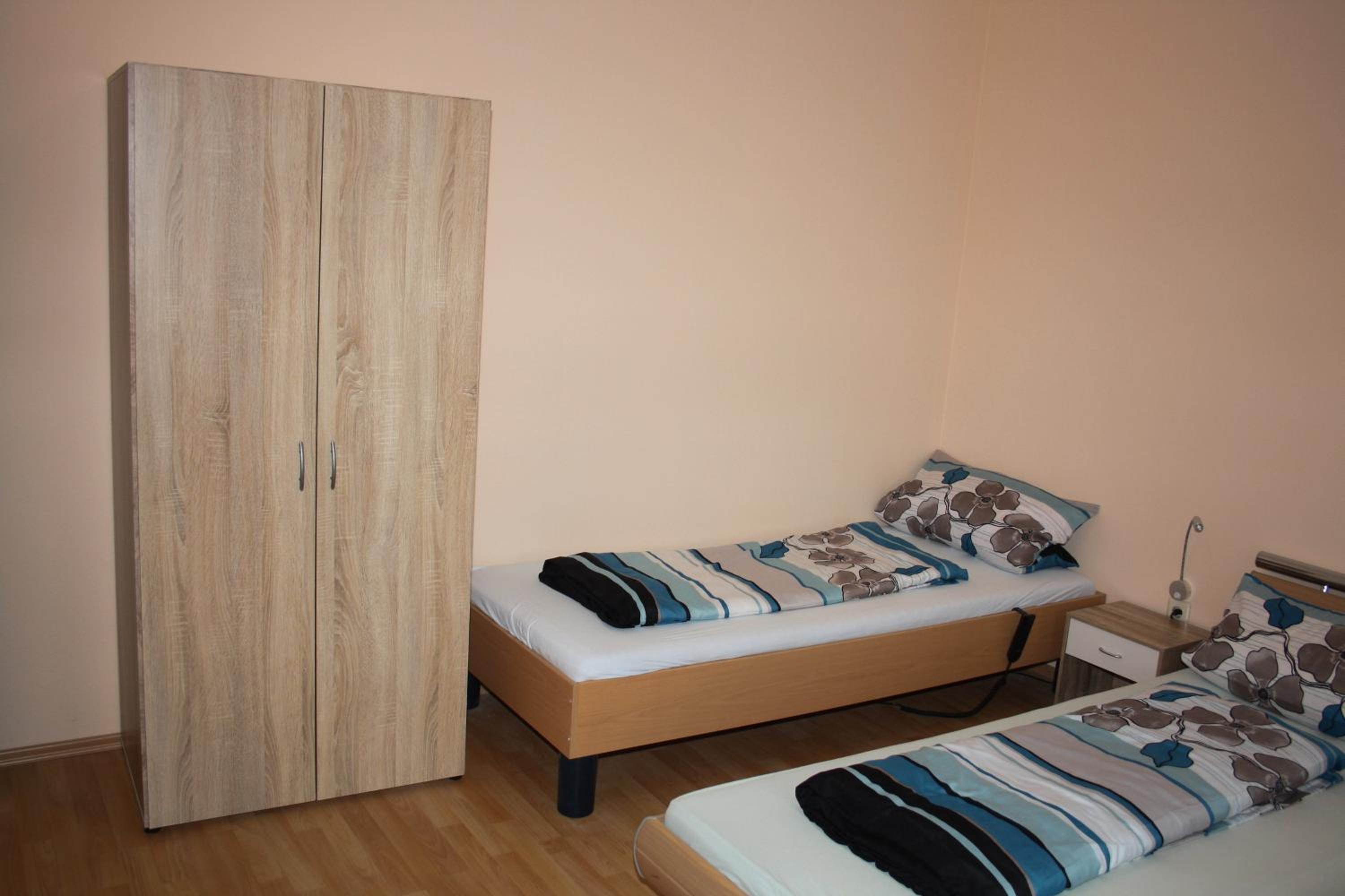 One-Bedroom Apartment - Photo 7