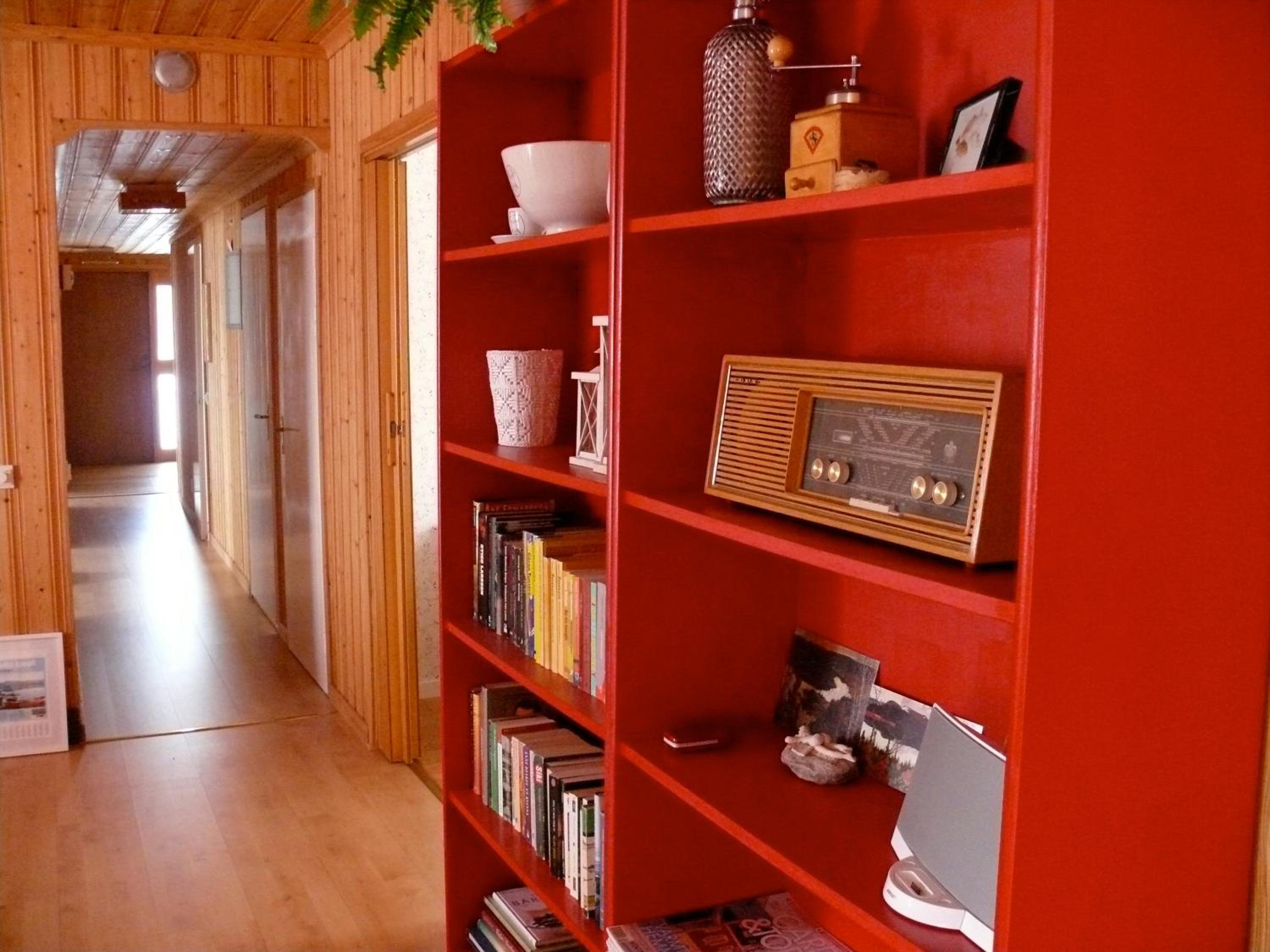 Four-Bedroom Lodge - Photo 3