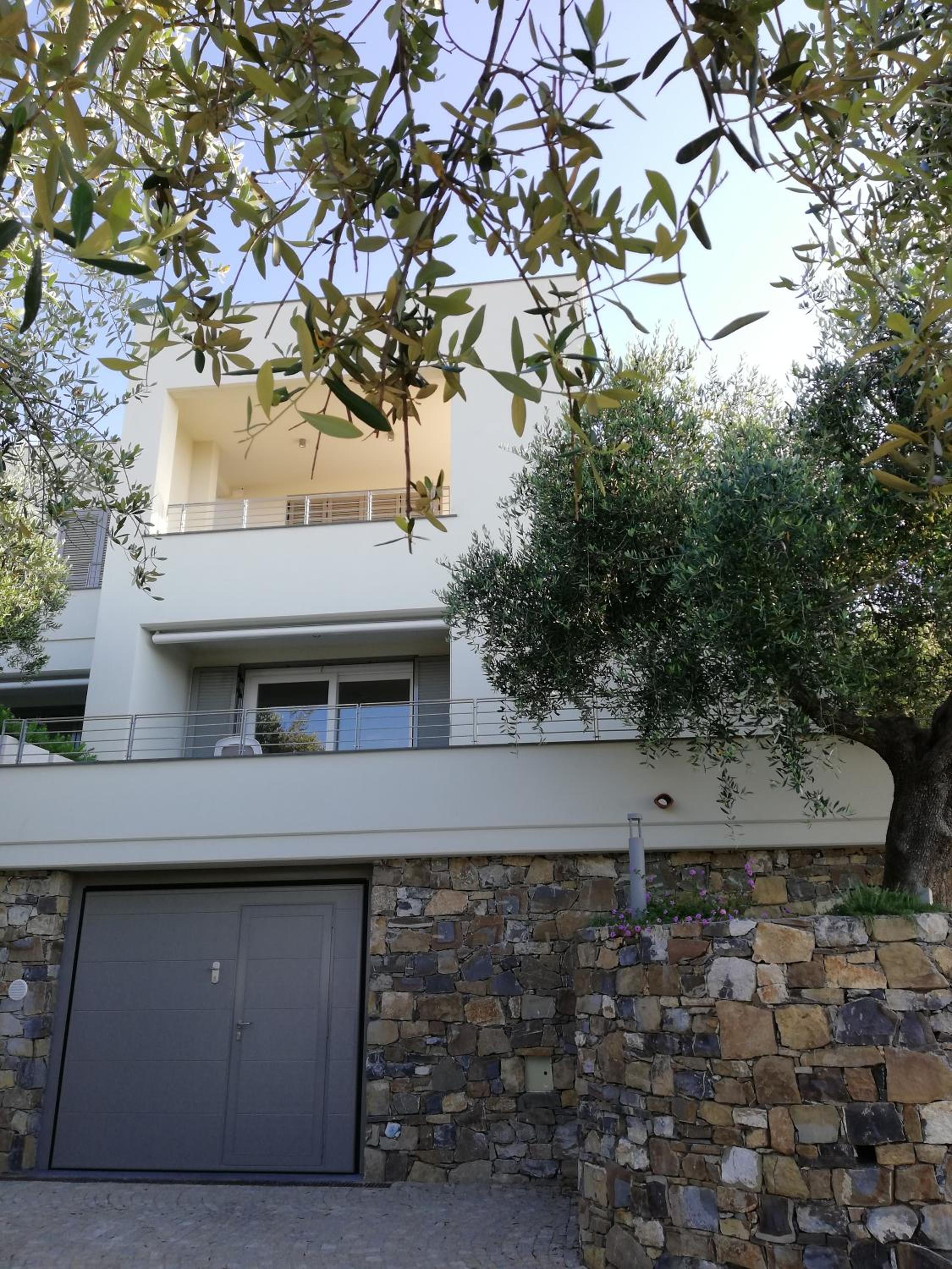 Two-Bedroom House photo 2