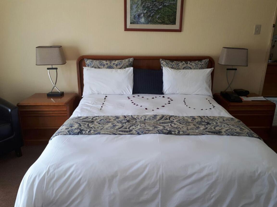 Executive King Room with Garden View