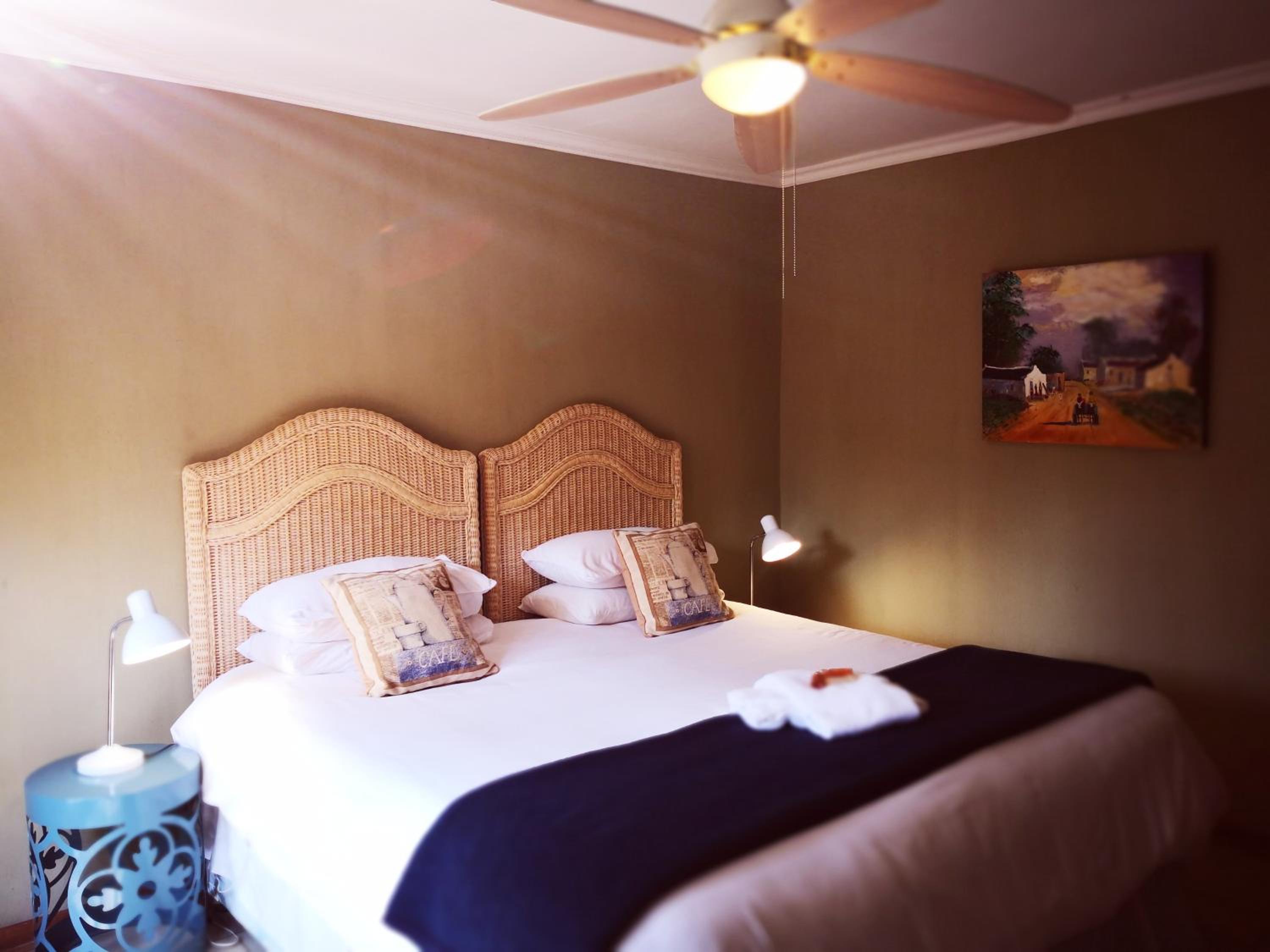 Twin Room - French Room - Photo 3