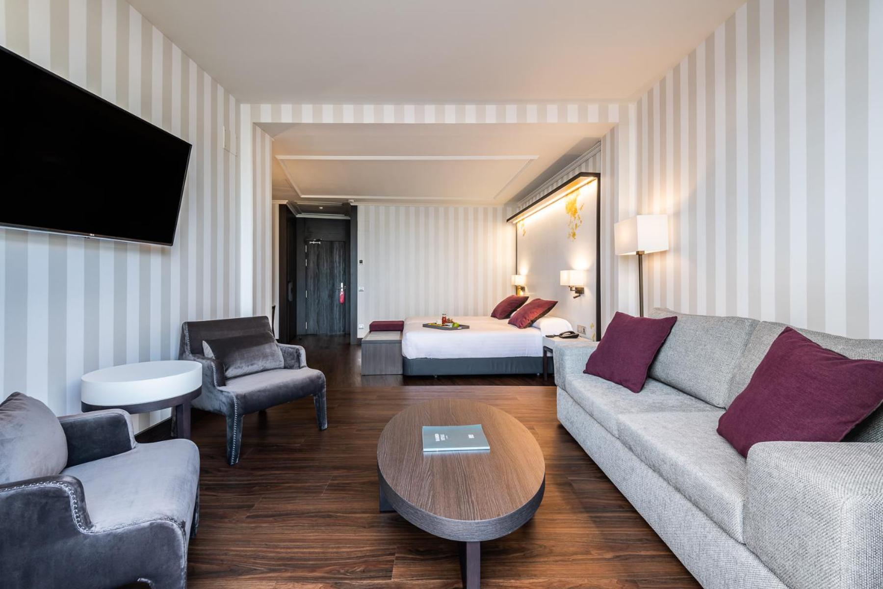 Junior Suite - Photo 4