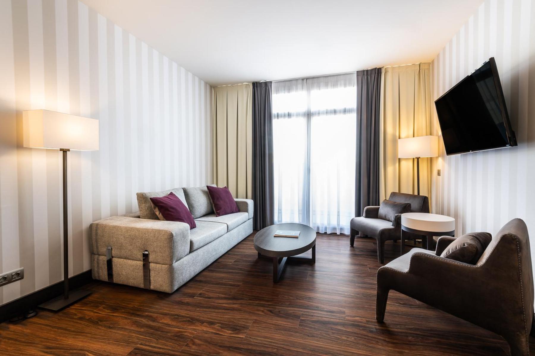 Junior Suite - Photo 2