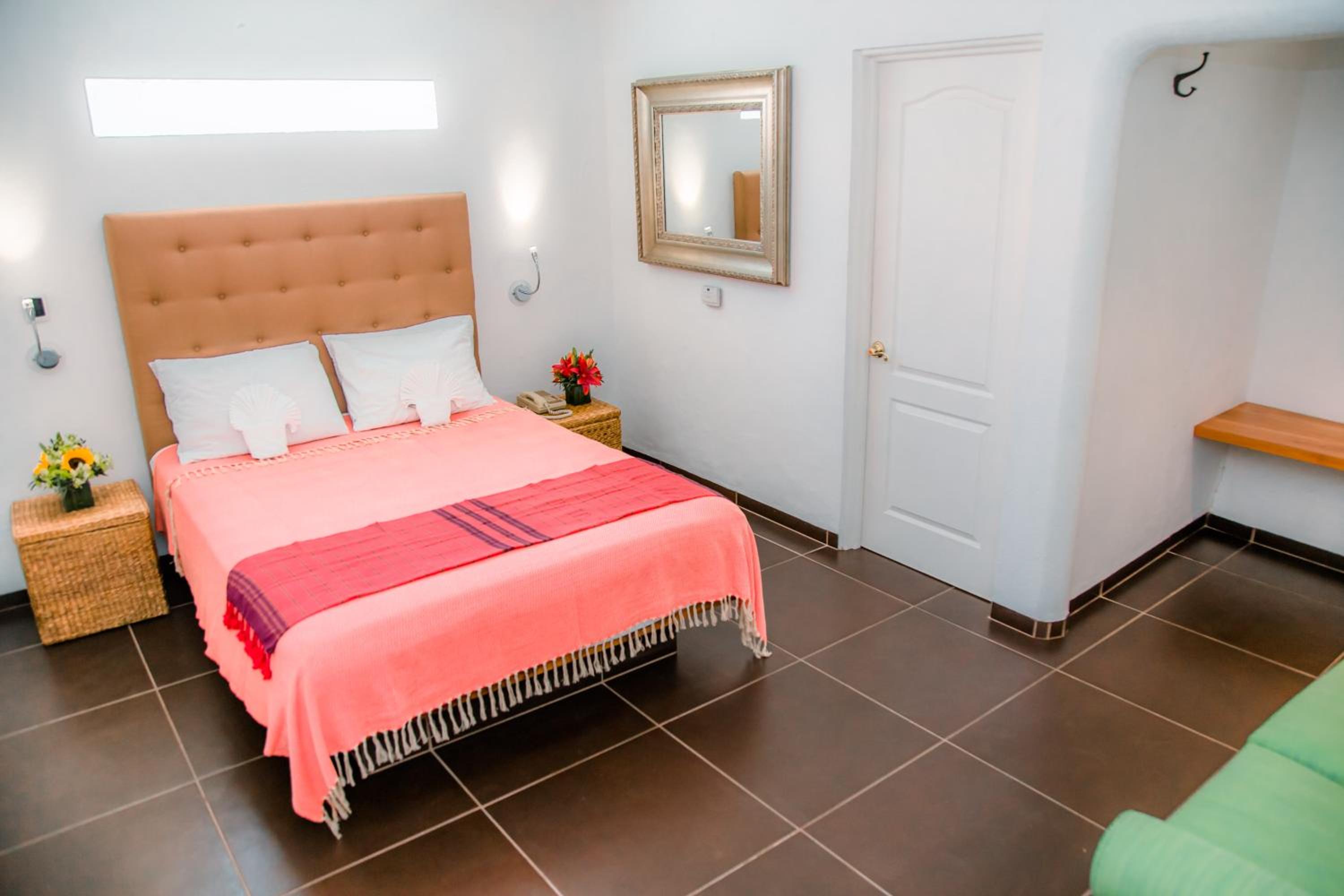 Standard Room - Photo 14
