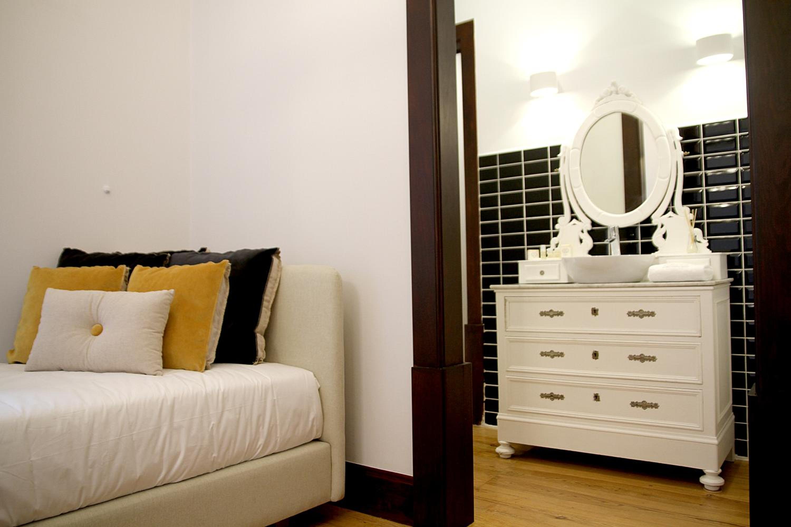 Suite with Garden View - Photo 5