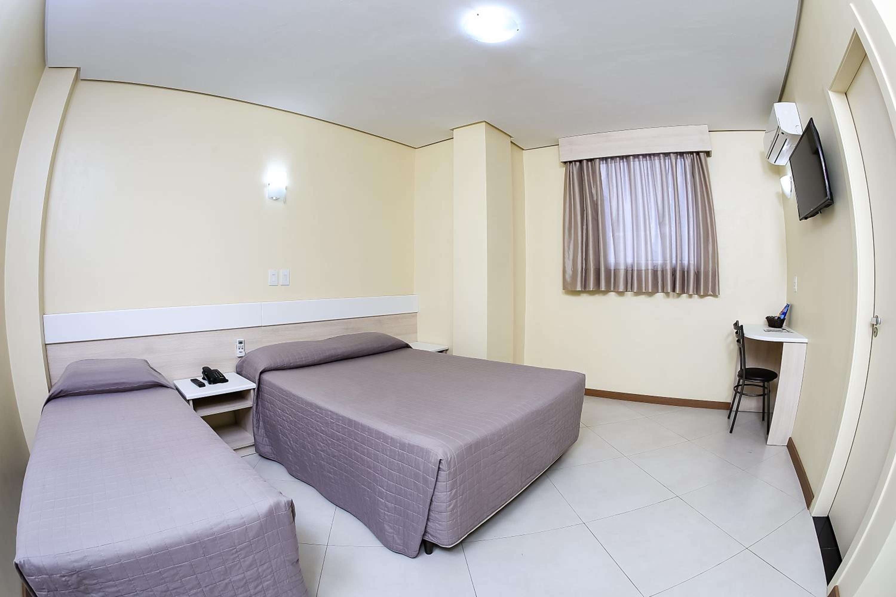 Deluxe Triple Room photo 1