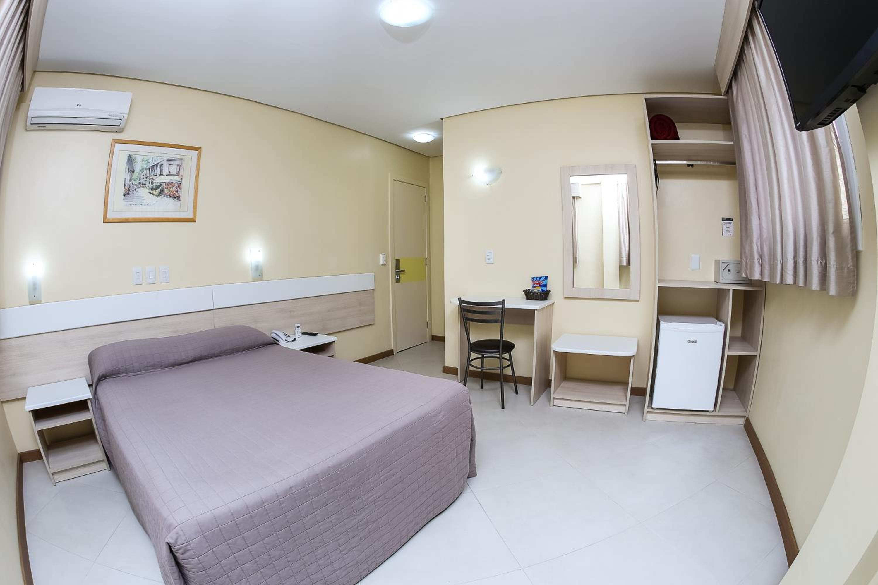 Standard Double Room photo 2