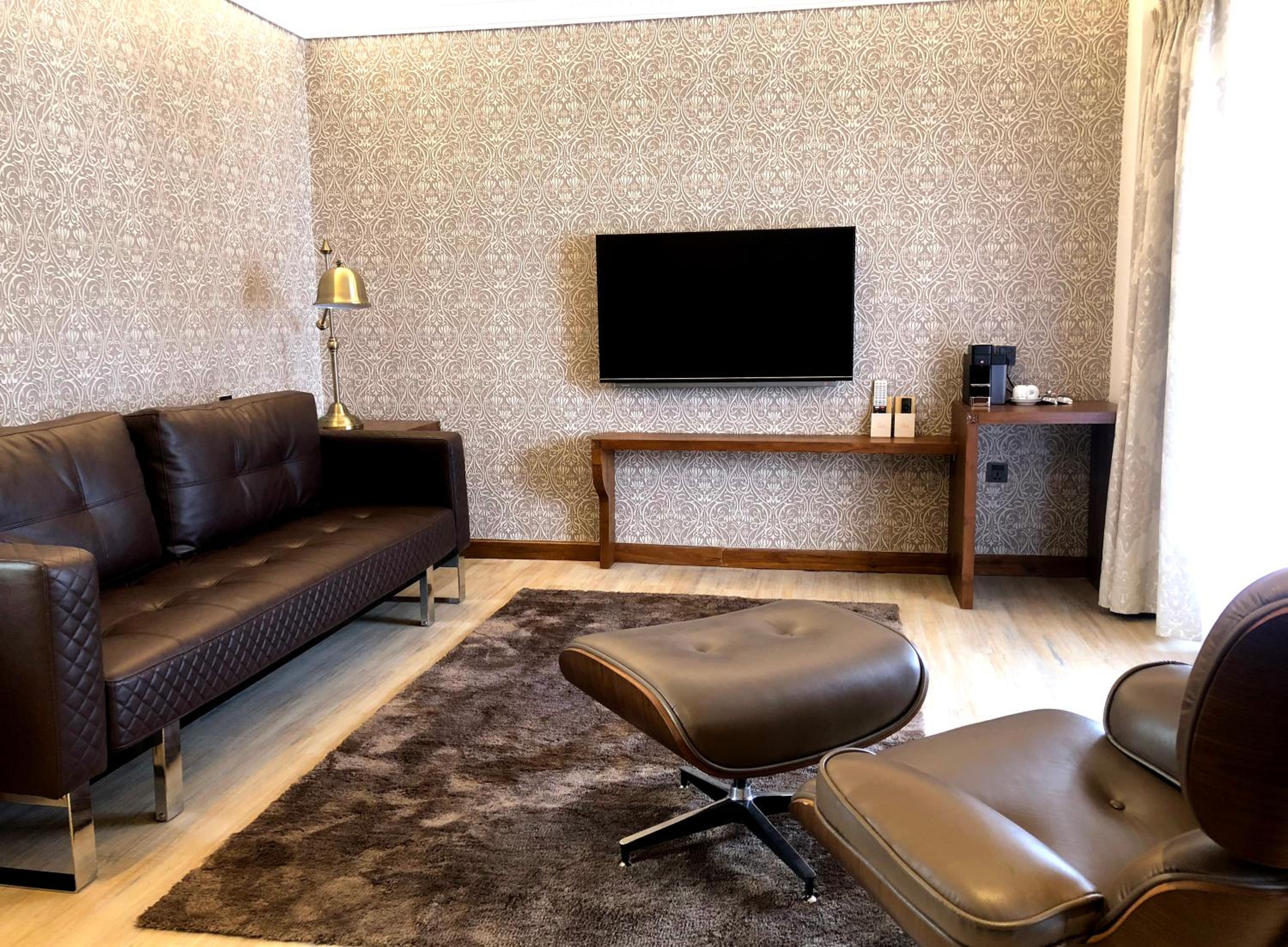 The Radh Premier Suite - Photo 6