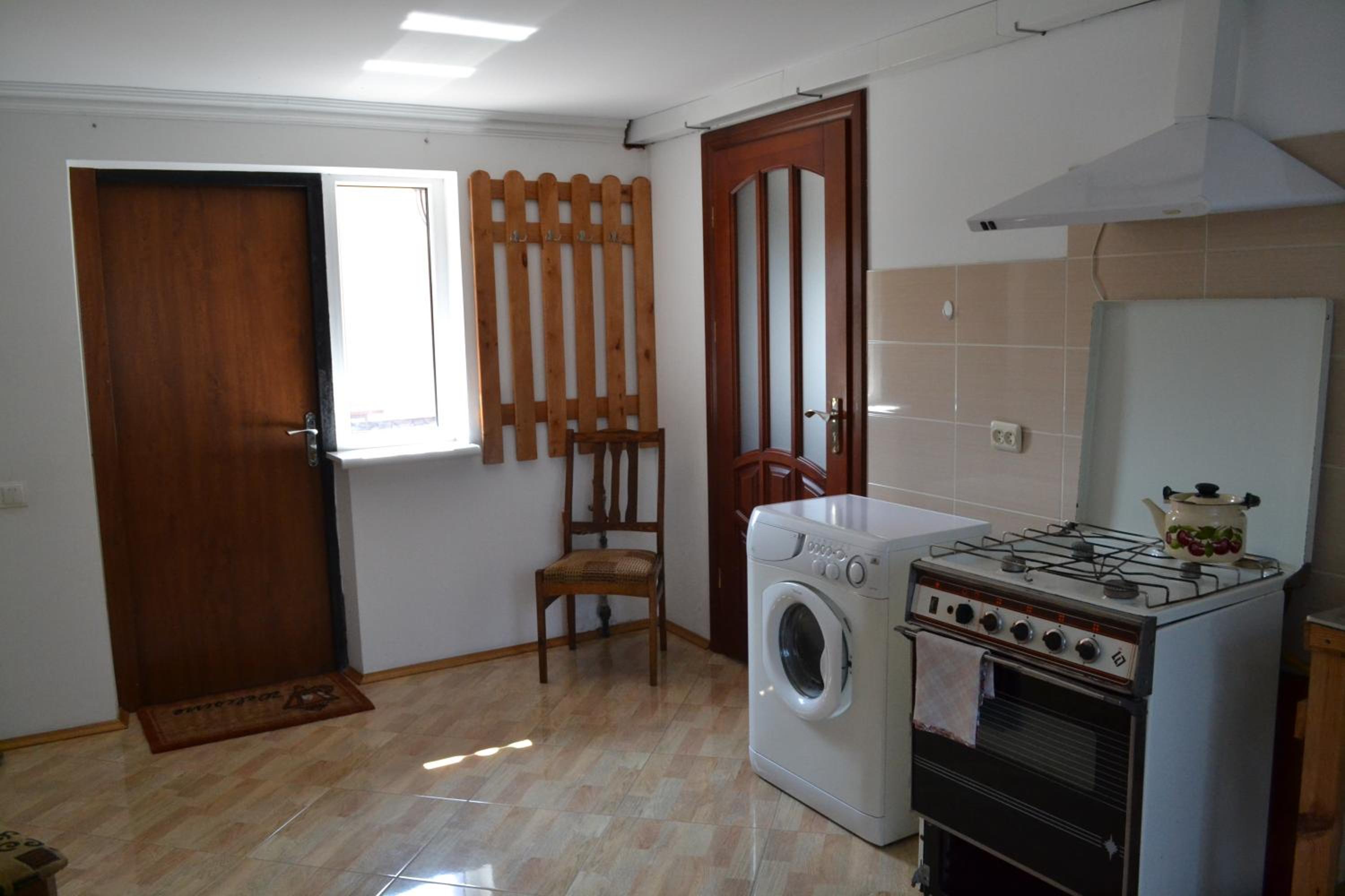 Apartment - Ground Floor photo 2