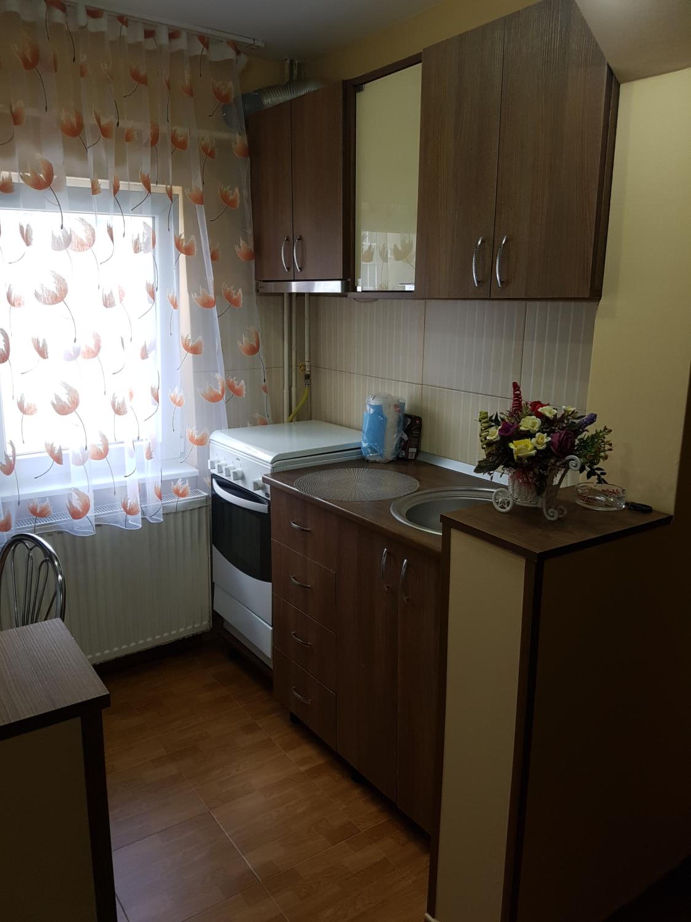Apartment photo 2
