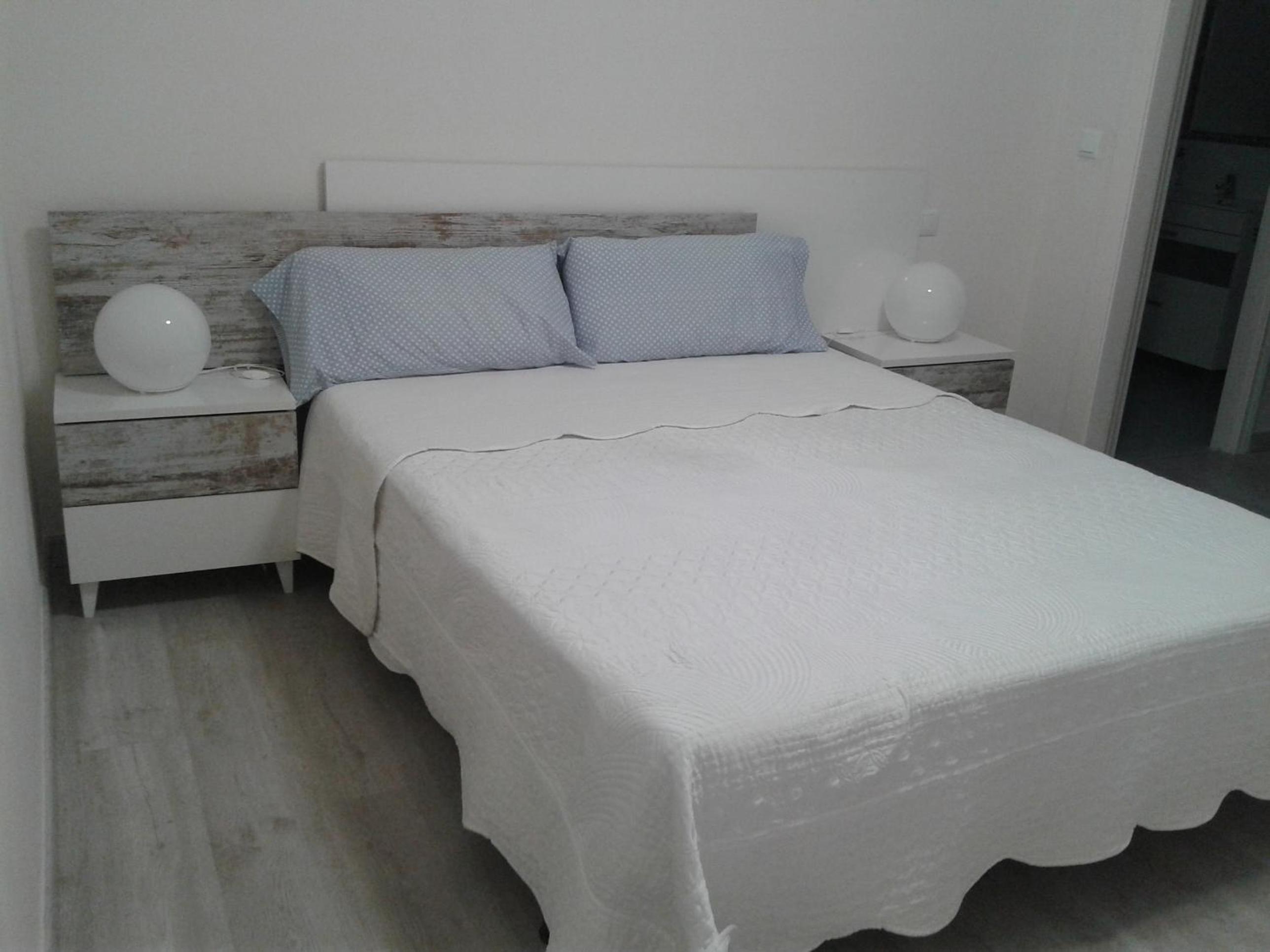Apartment - Photo 8